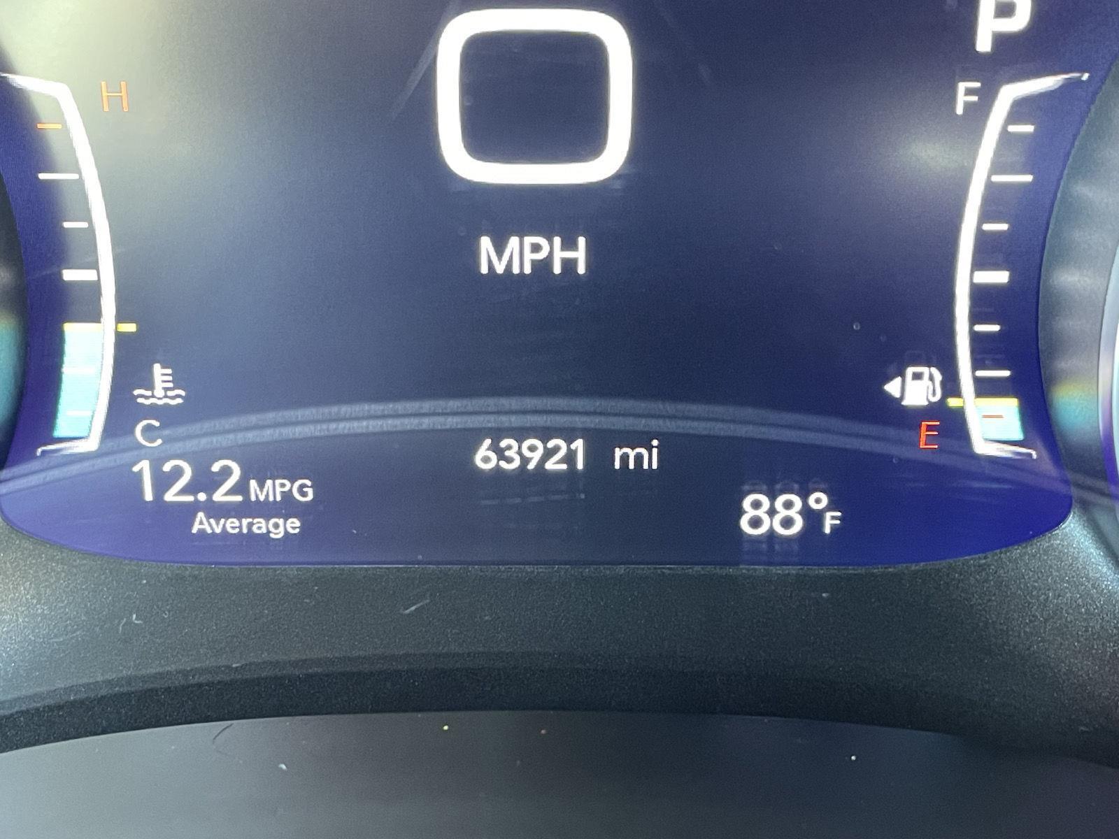 Vehicle photo 3