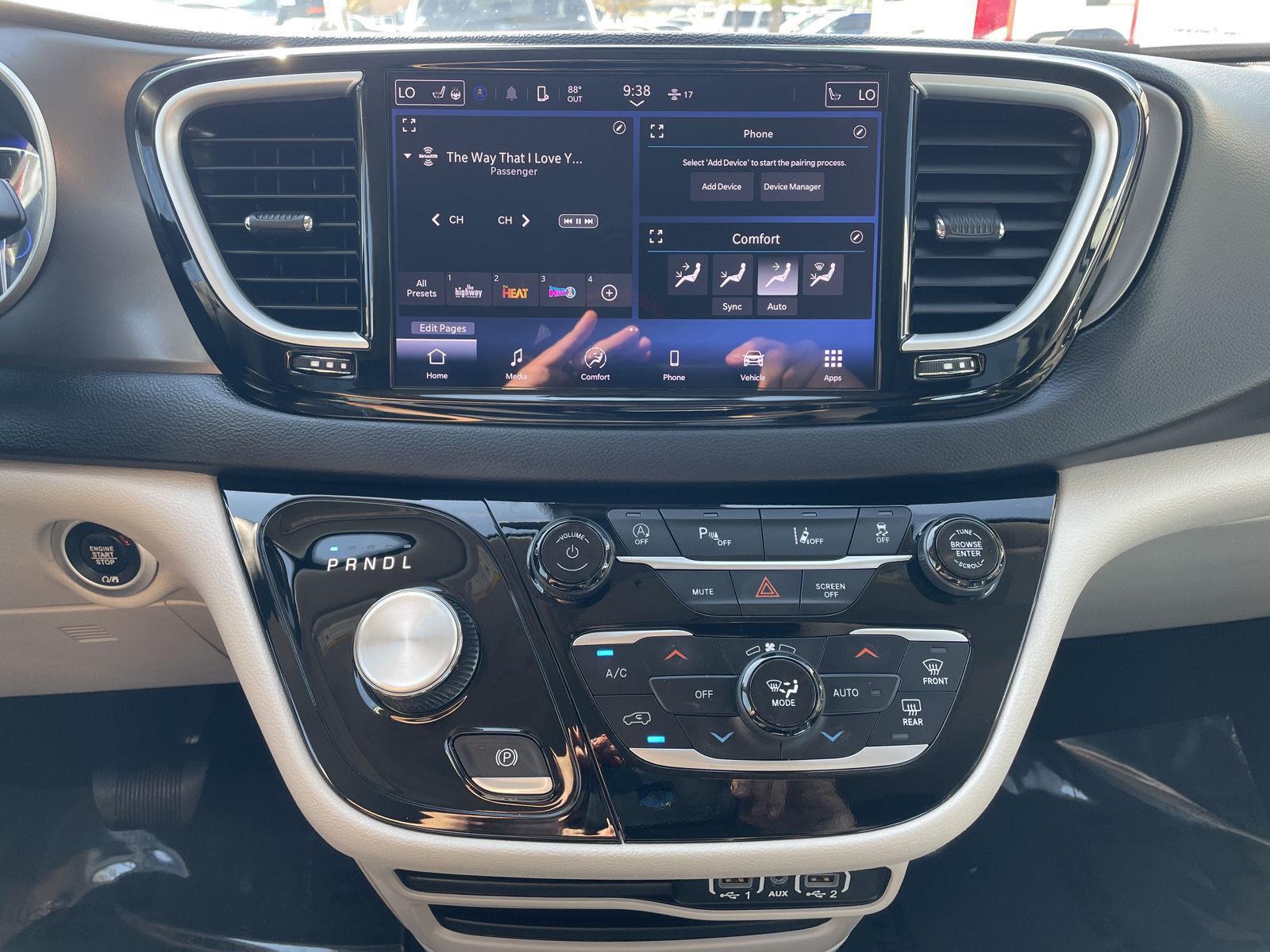 Vehicle photo 22