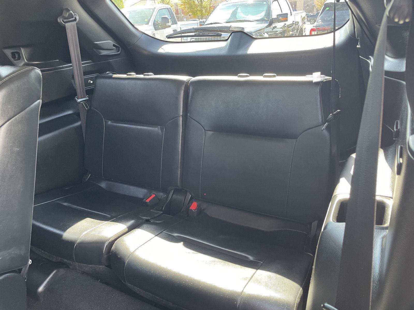 Vehicle photo 22