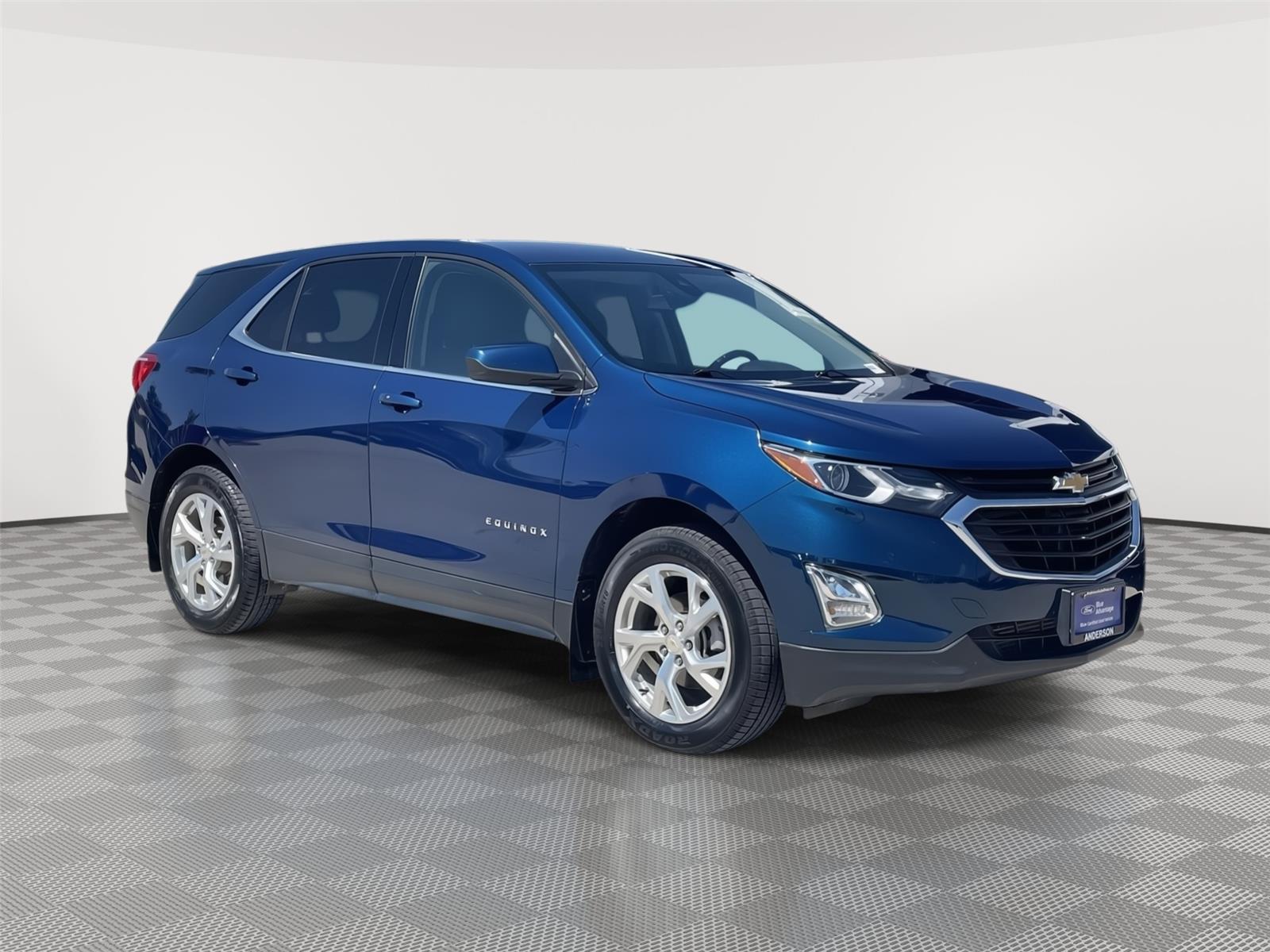 Vehicle photo 5