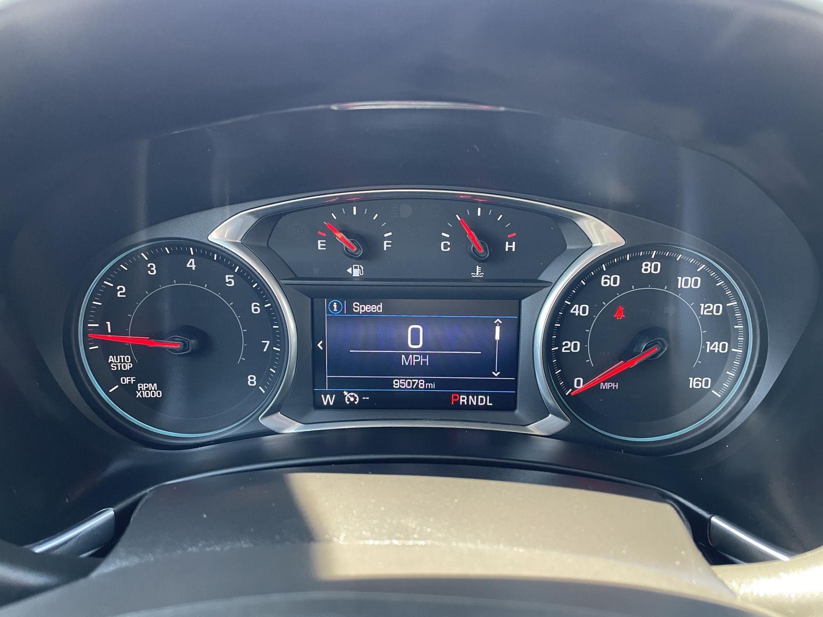 Vehicle photo 15