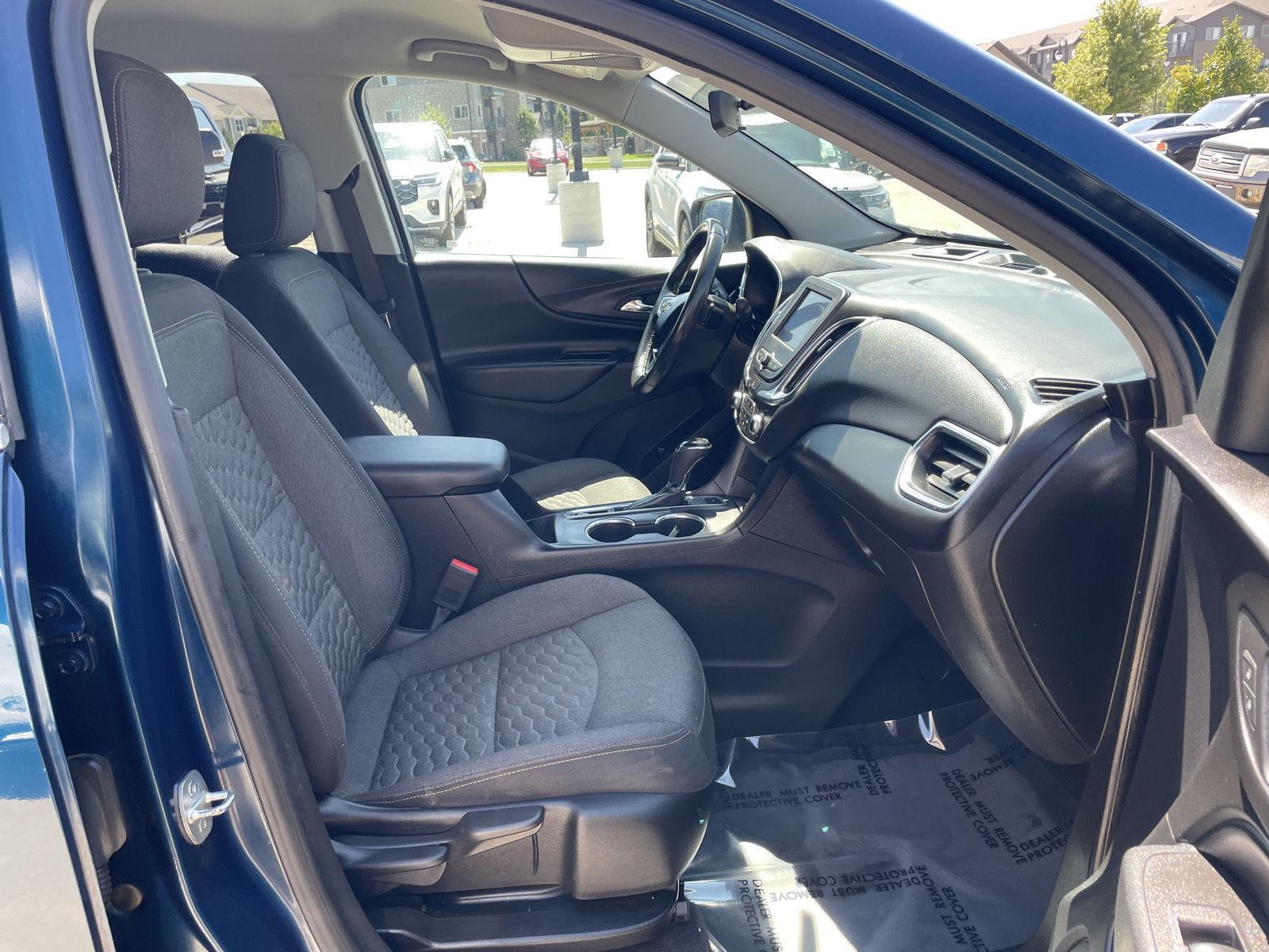 Vehicle photo 19