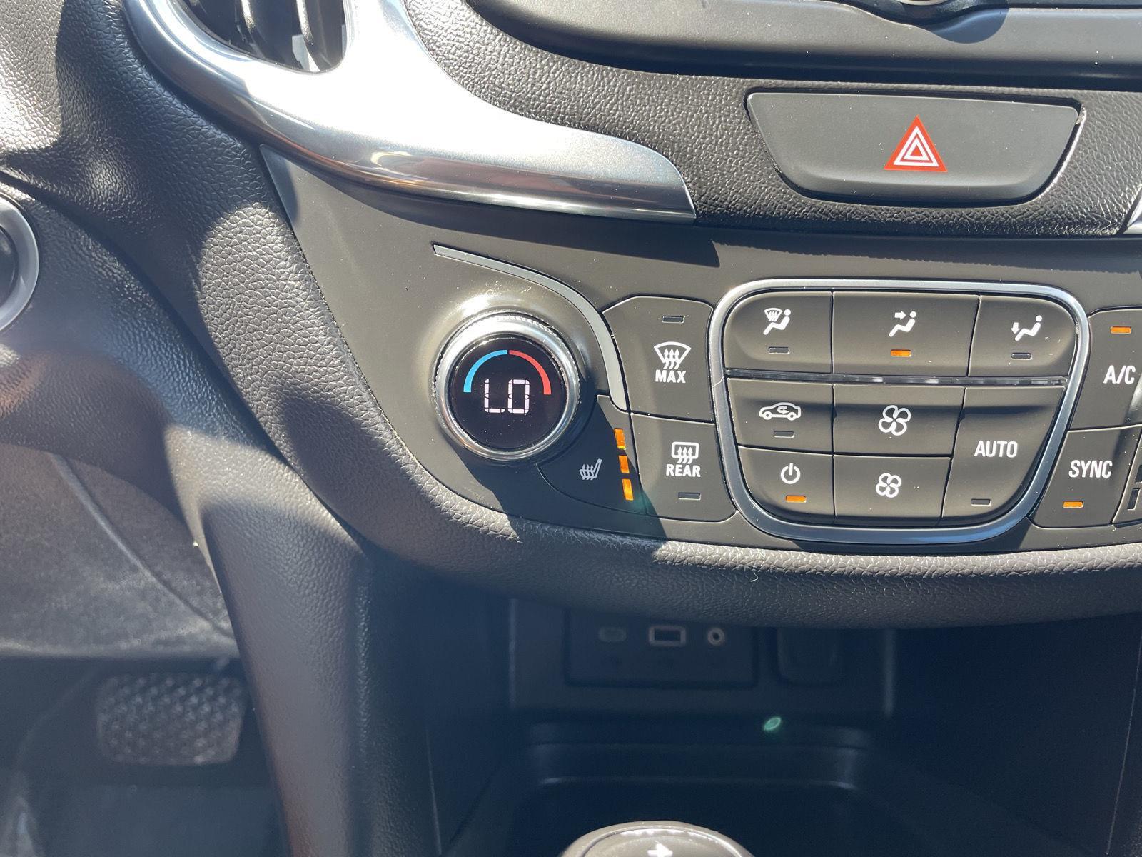 Vehicle photo 27