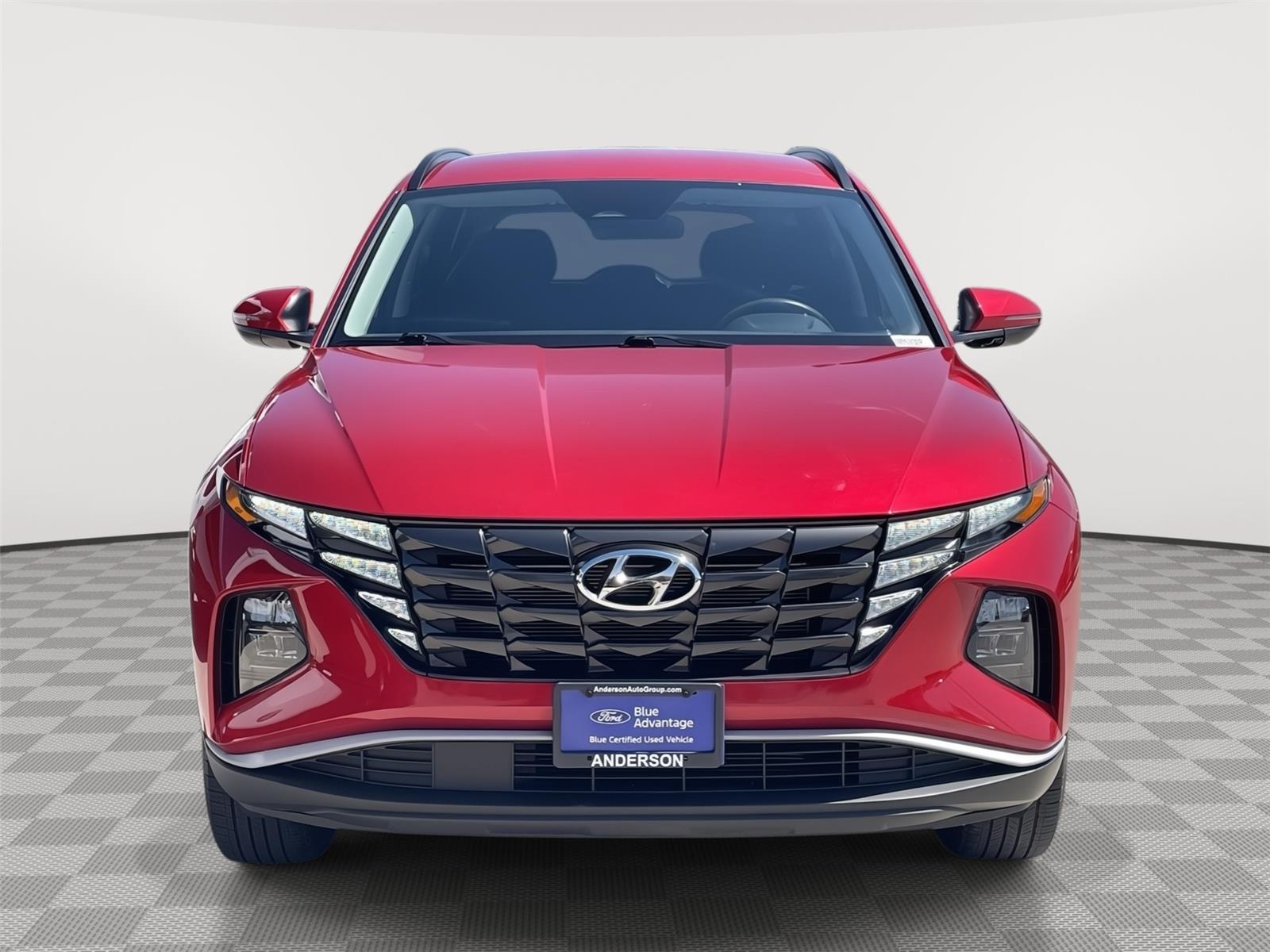 Vehicle photo 4