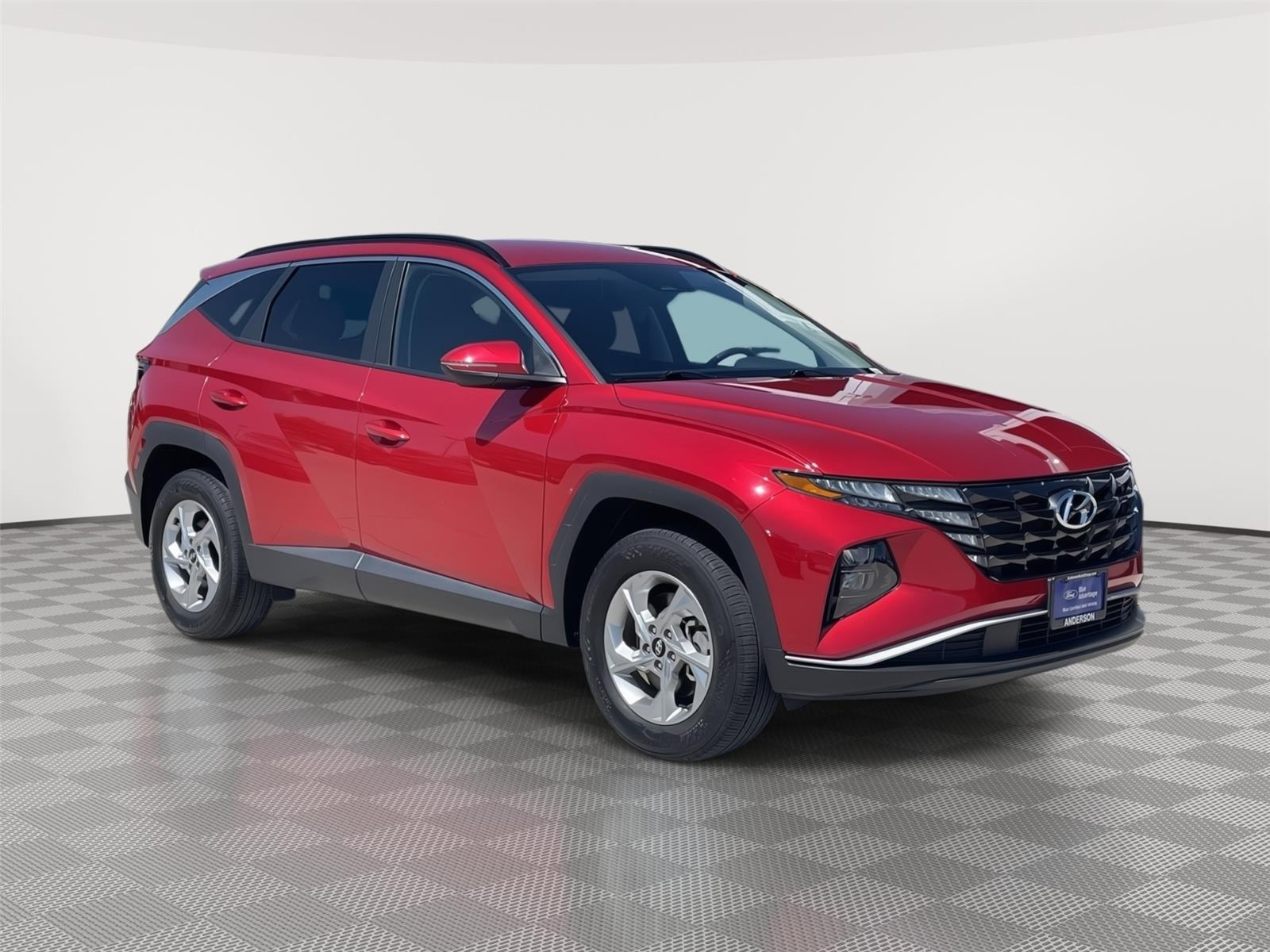 Vehicle photo 5