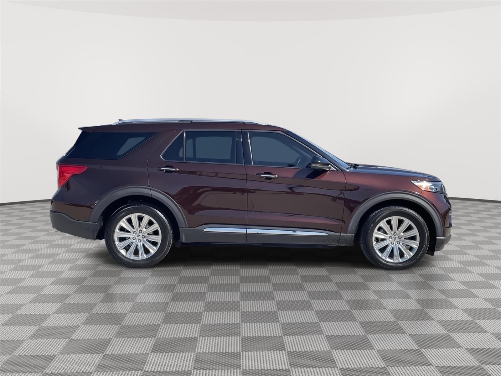 Vehicle photo 6