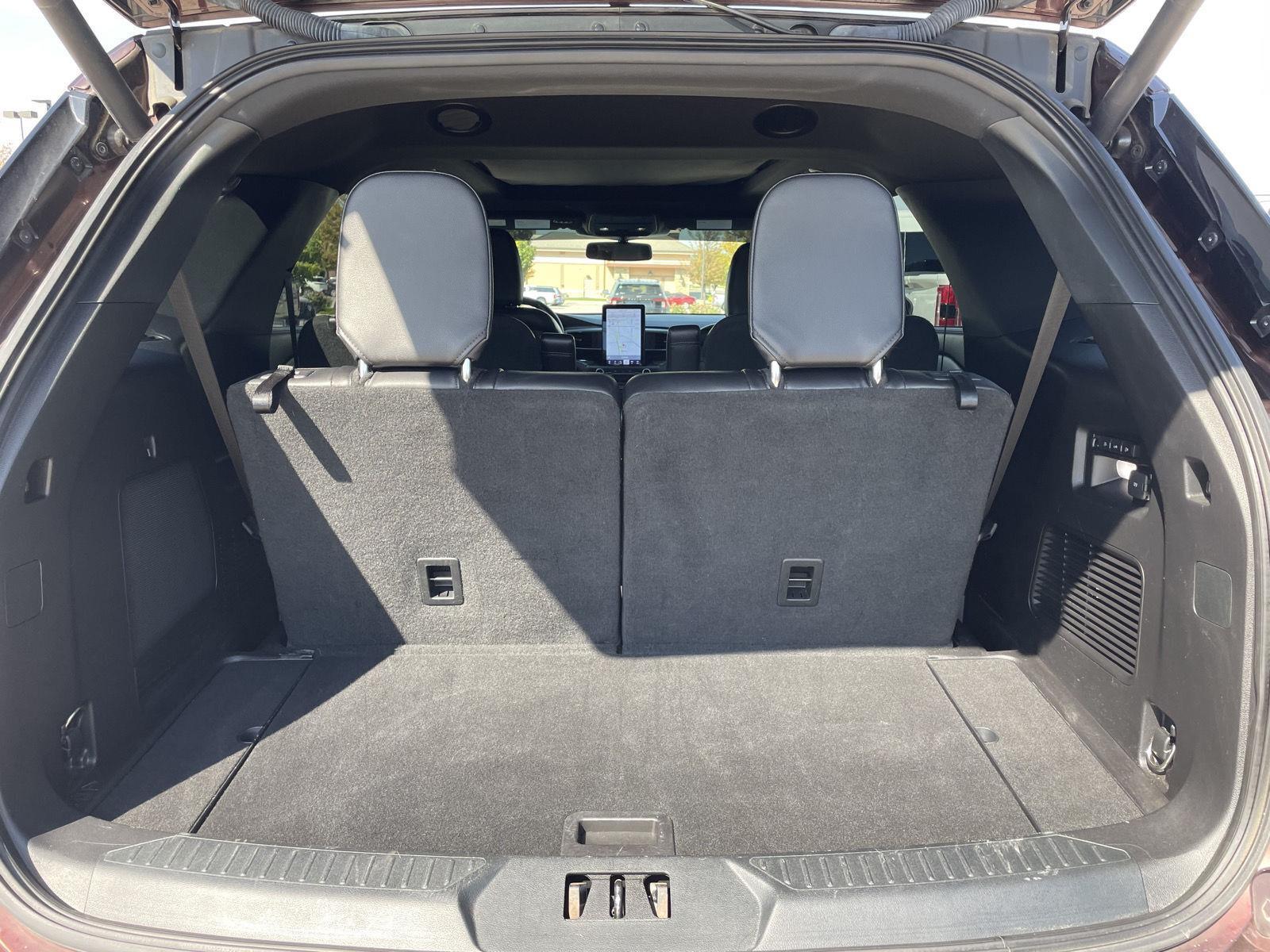 Vehicle photo 40