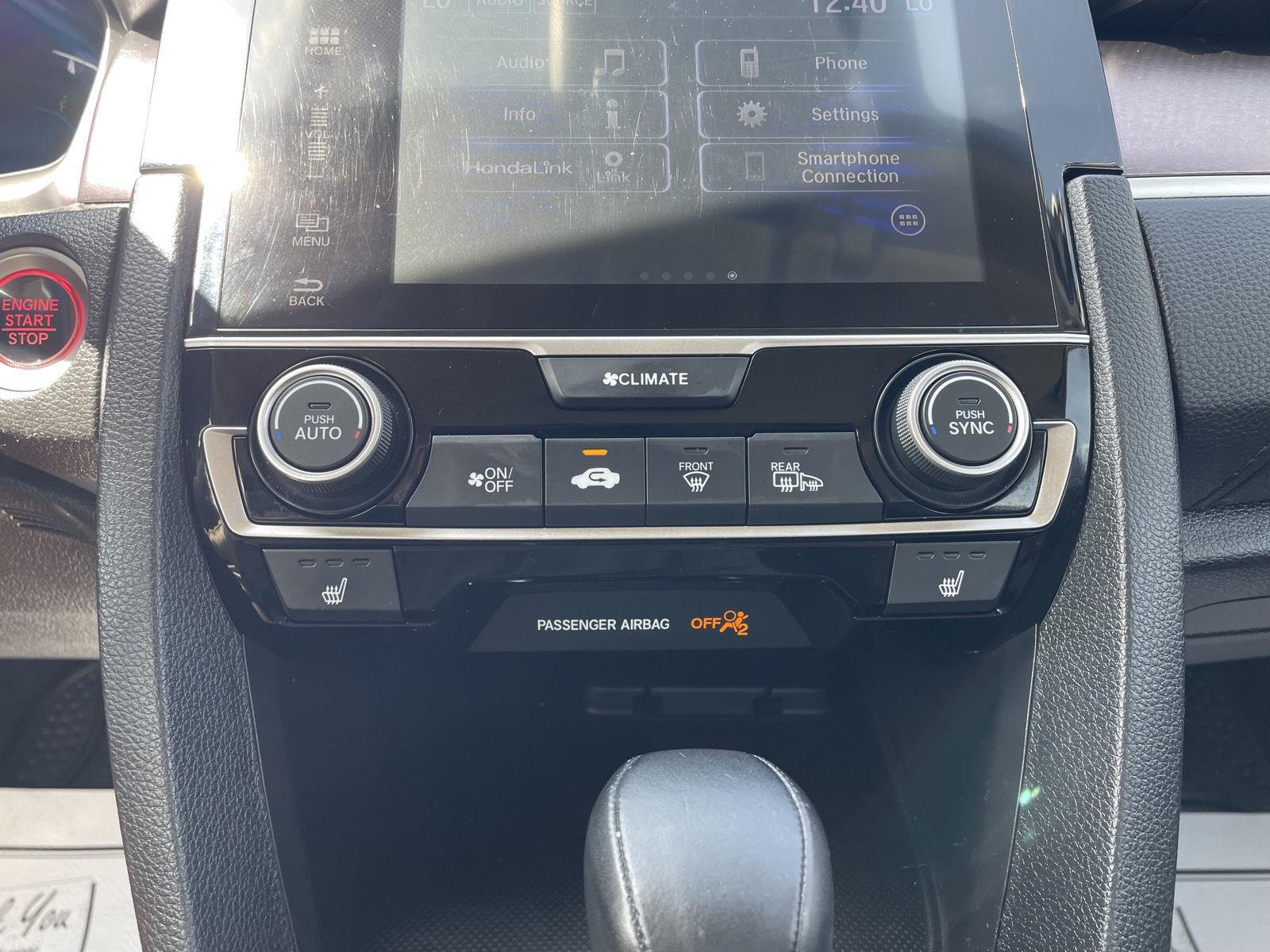 Vehicle photo 25