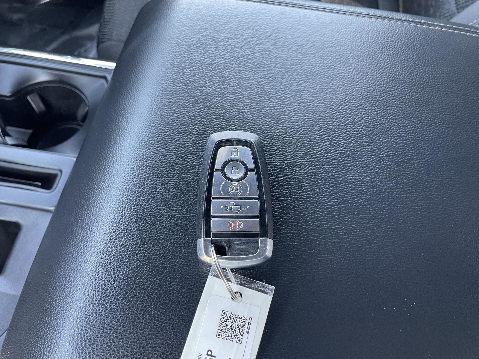 Vehicle photo 42