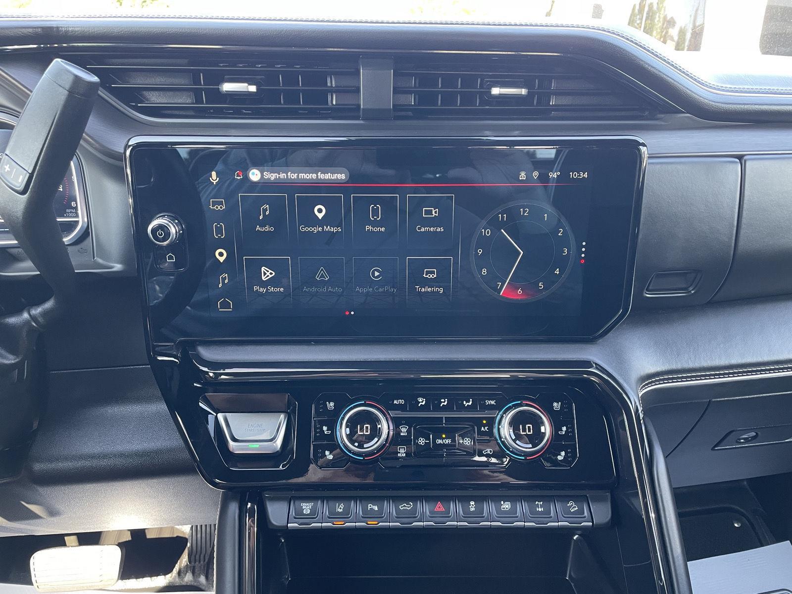Vehicle photo 23