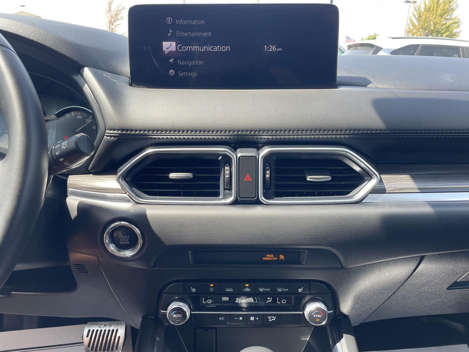 Vehicle photo 22
