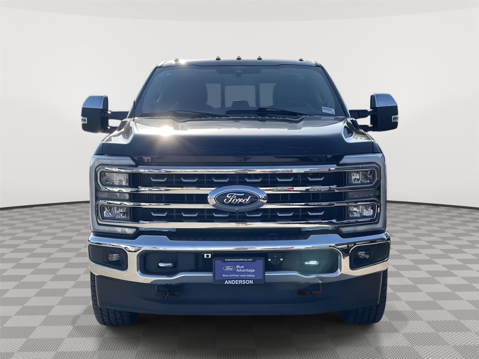 Vehicle photo 4
