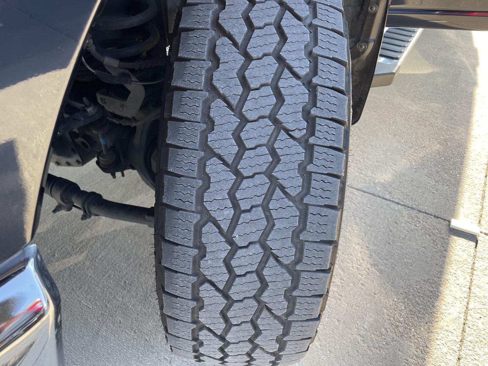 Vehicle photo 11