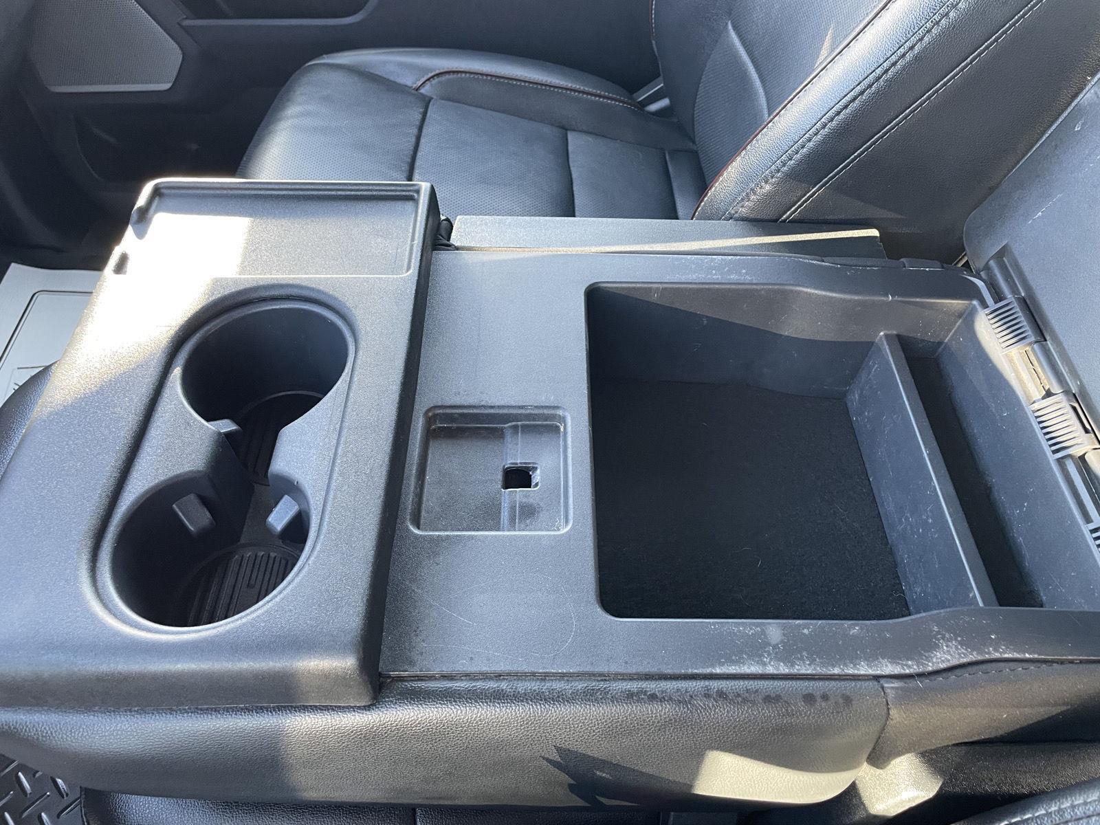 Vehicle photo 36