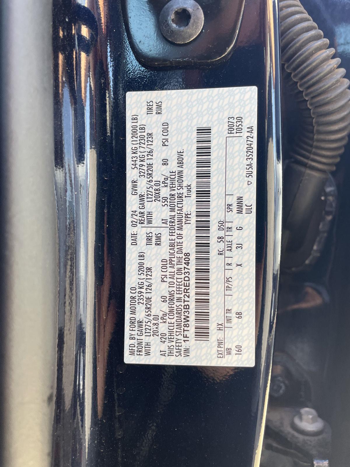 Vehicle photo 37