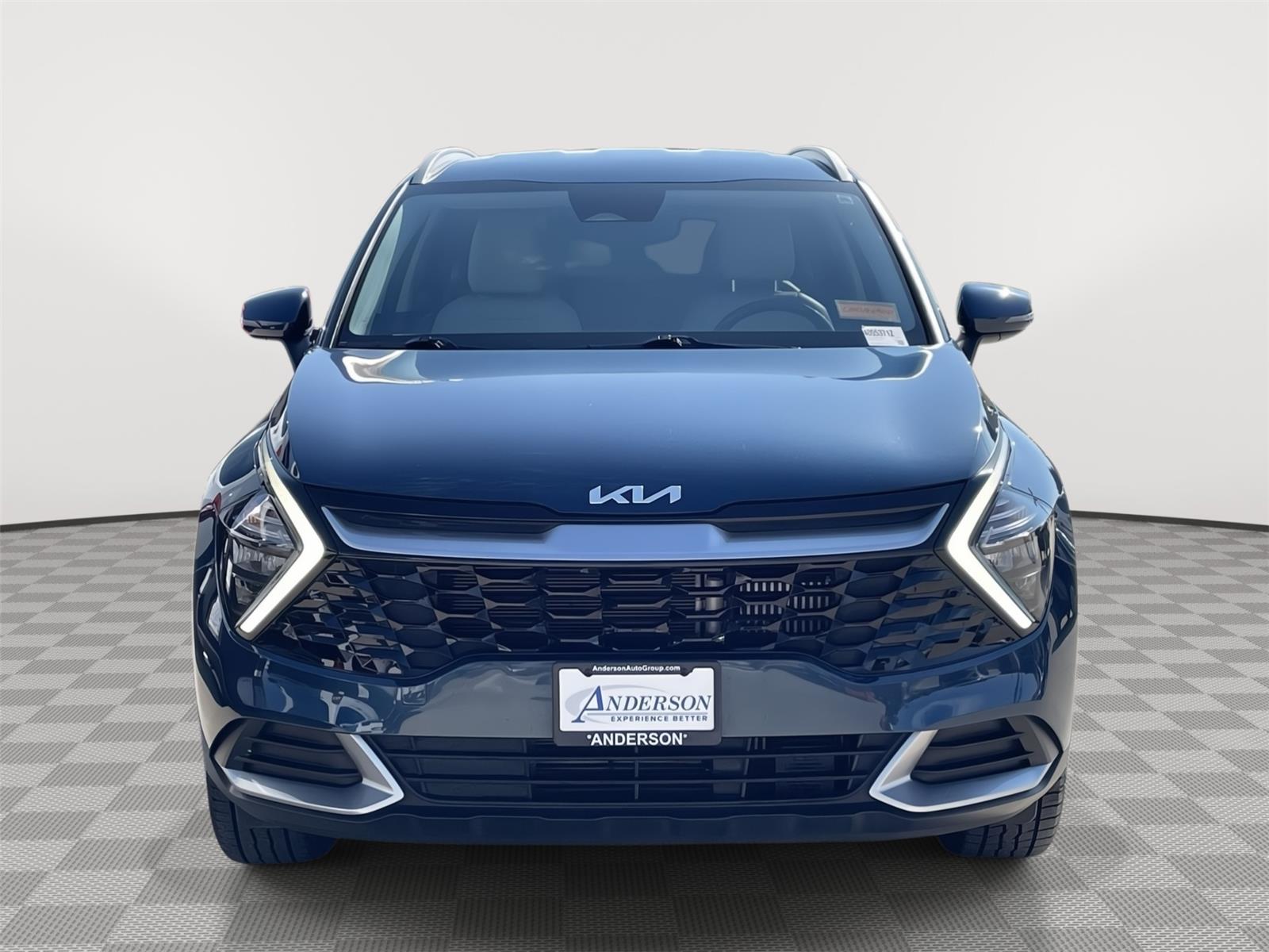 Vehicle photo 4