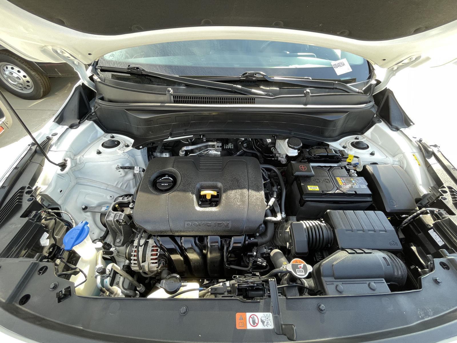 Vehicle photo 34