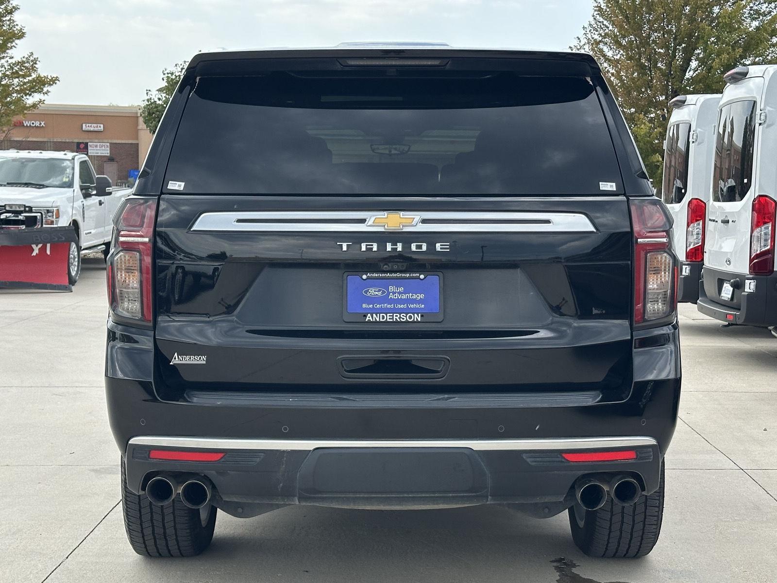 Vehicle photo 8