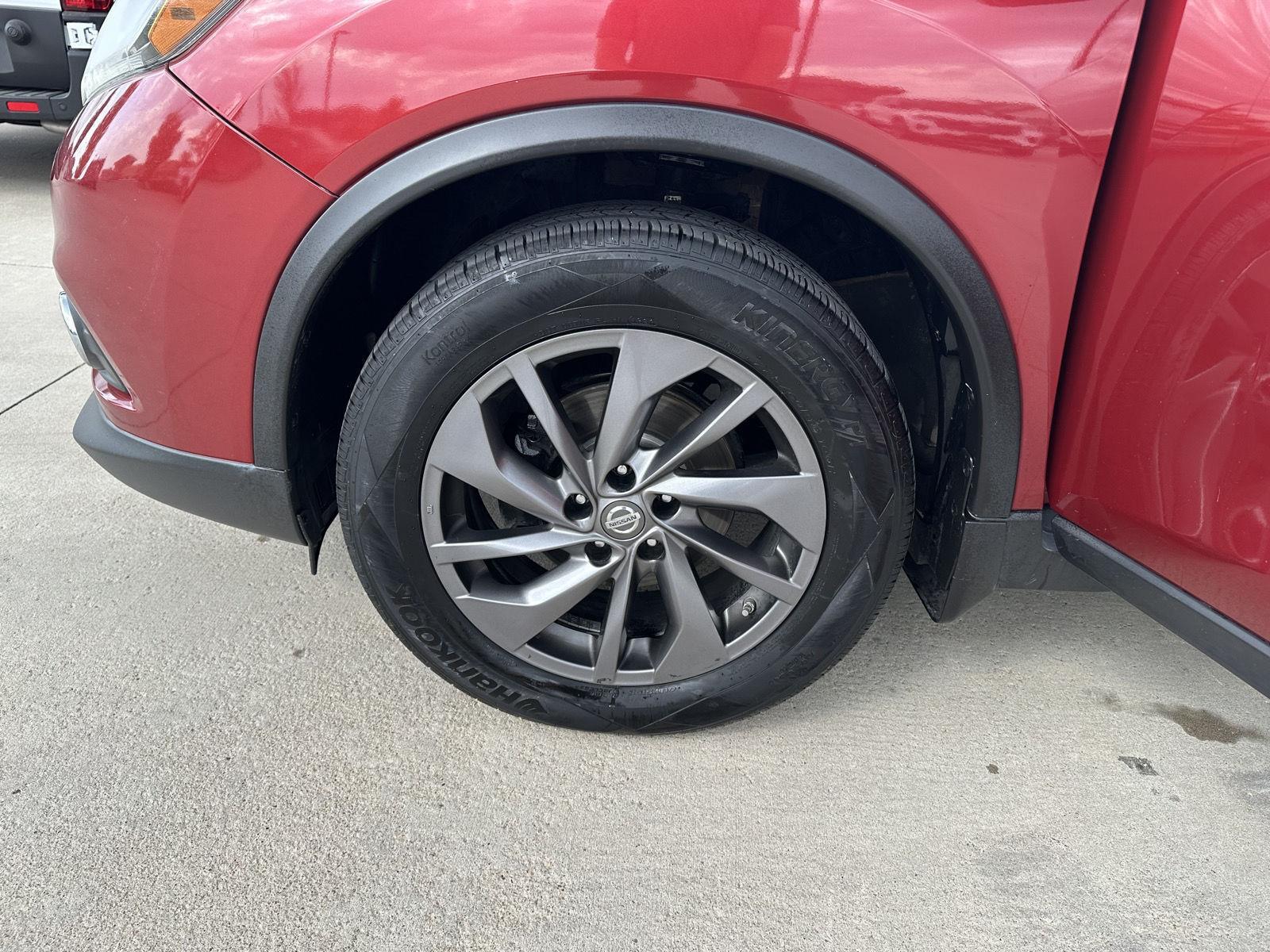 Vehicle photo 10