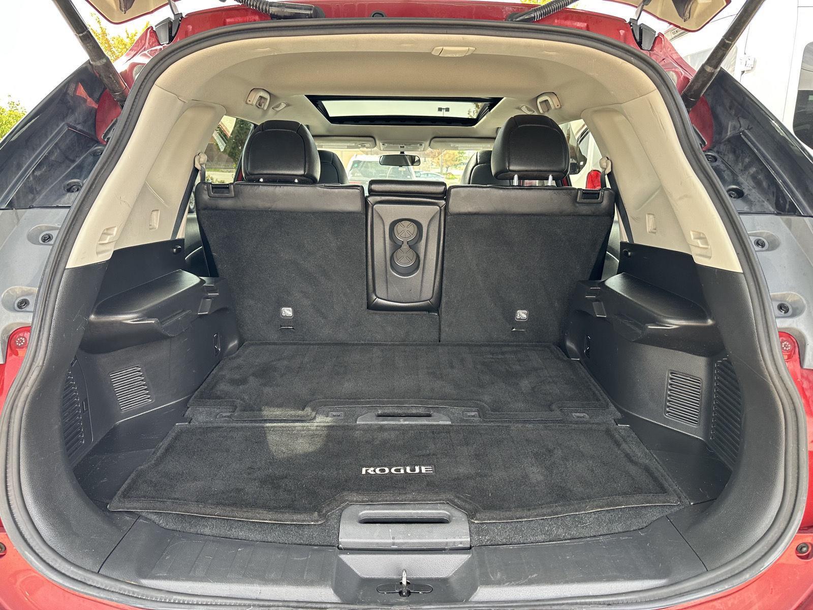Vehicle photo 36