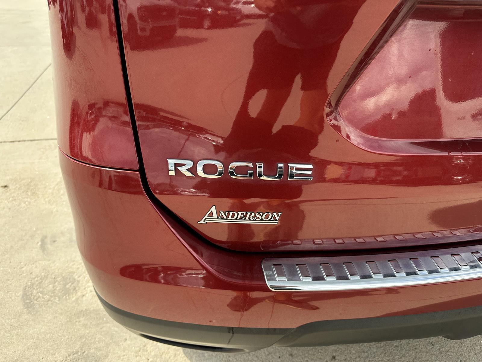 Vehicle photo 38