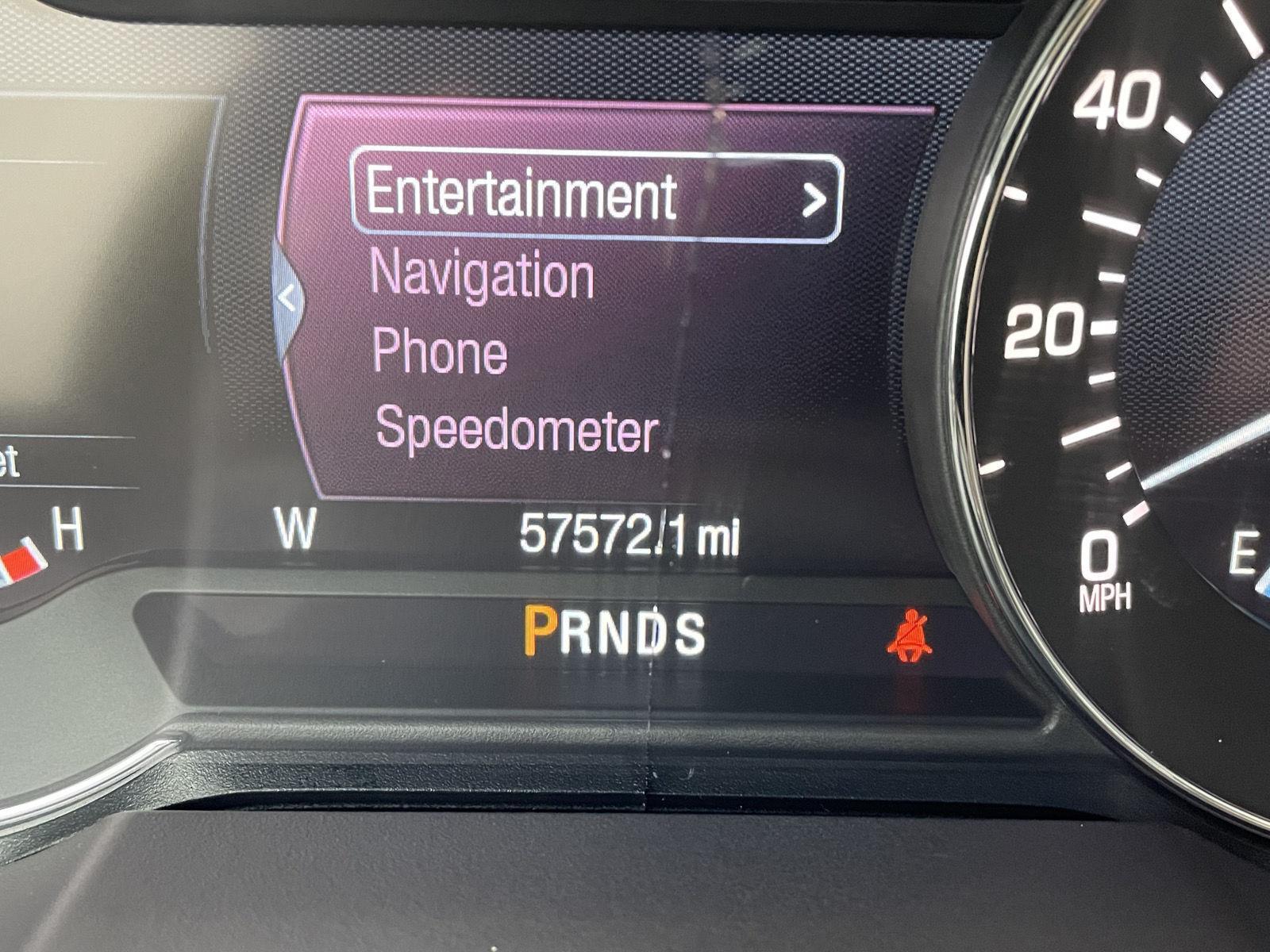 Vehicle photo 3