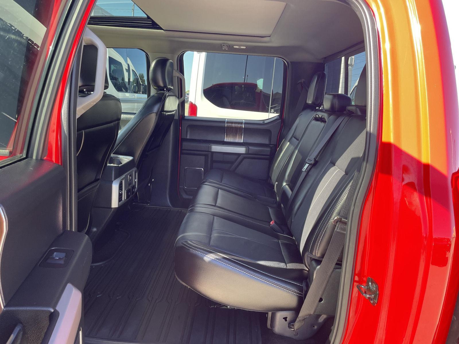 Vehicle photo 20