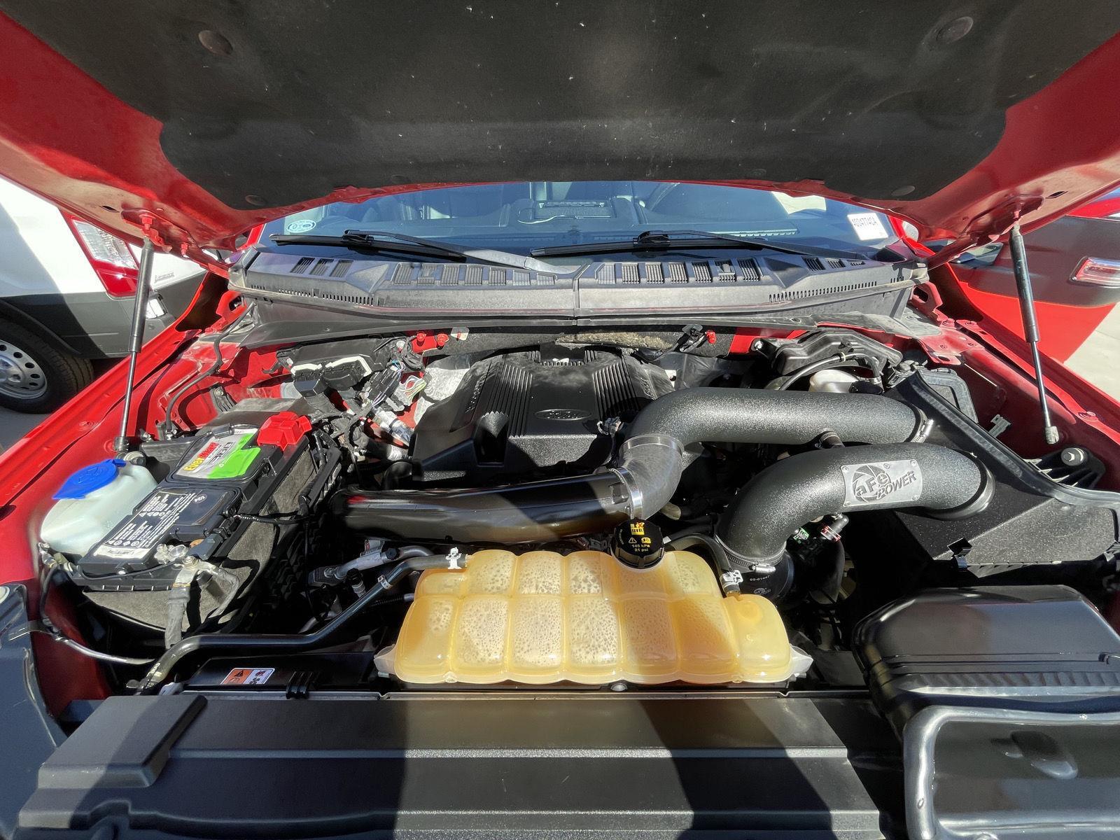 Vehicle photo 43