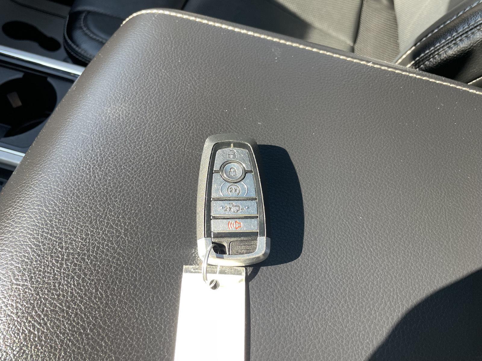 Vehicle photo 47