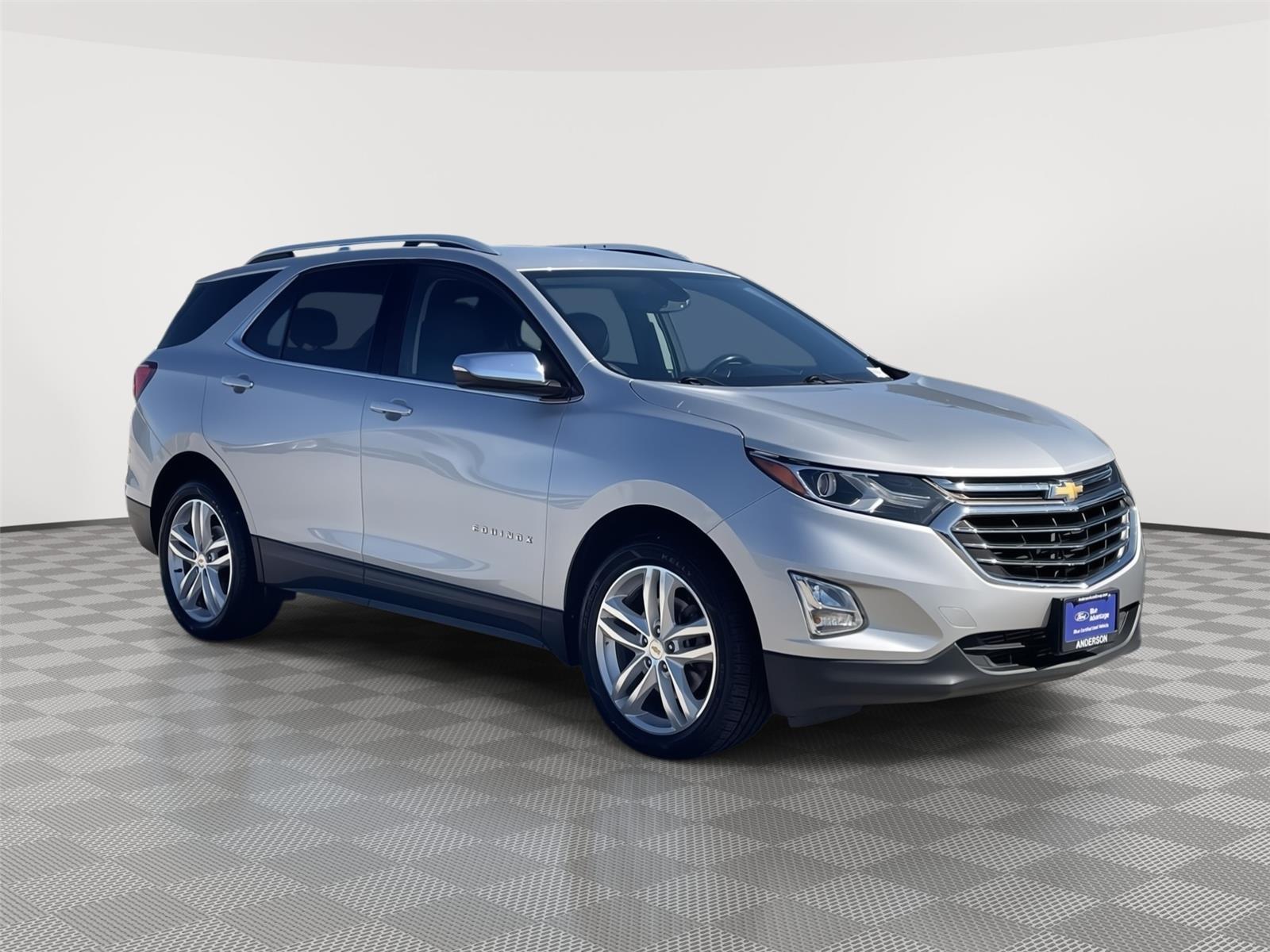 Vehicle photo 5