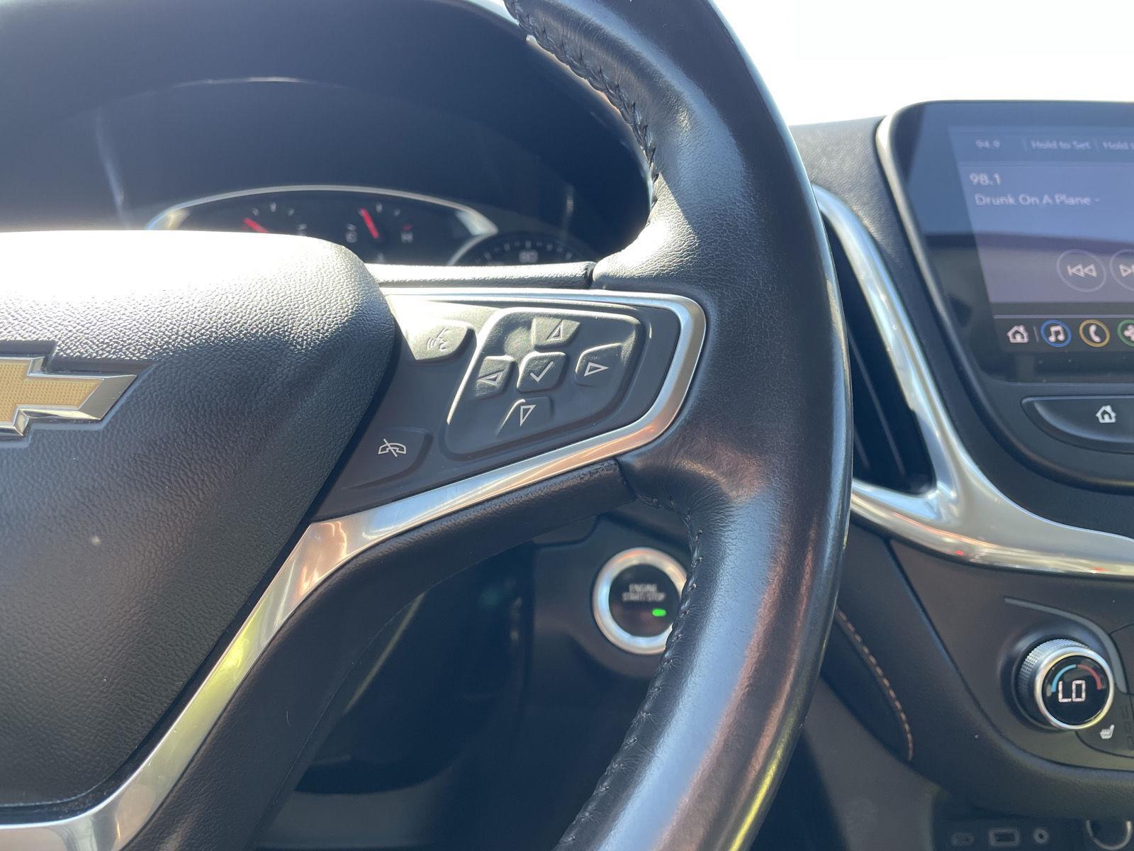 Vehicle photo 14