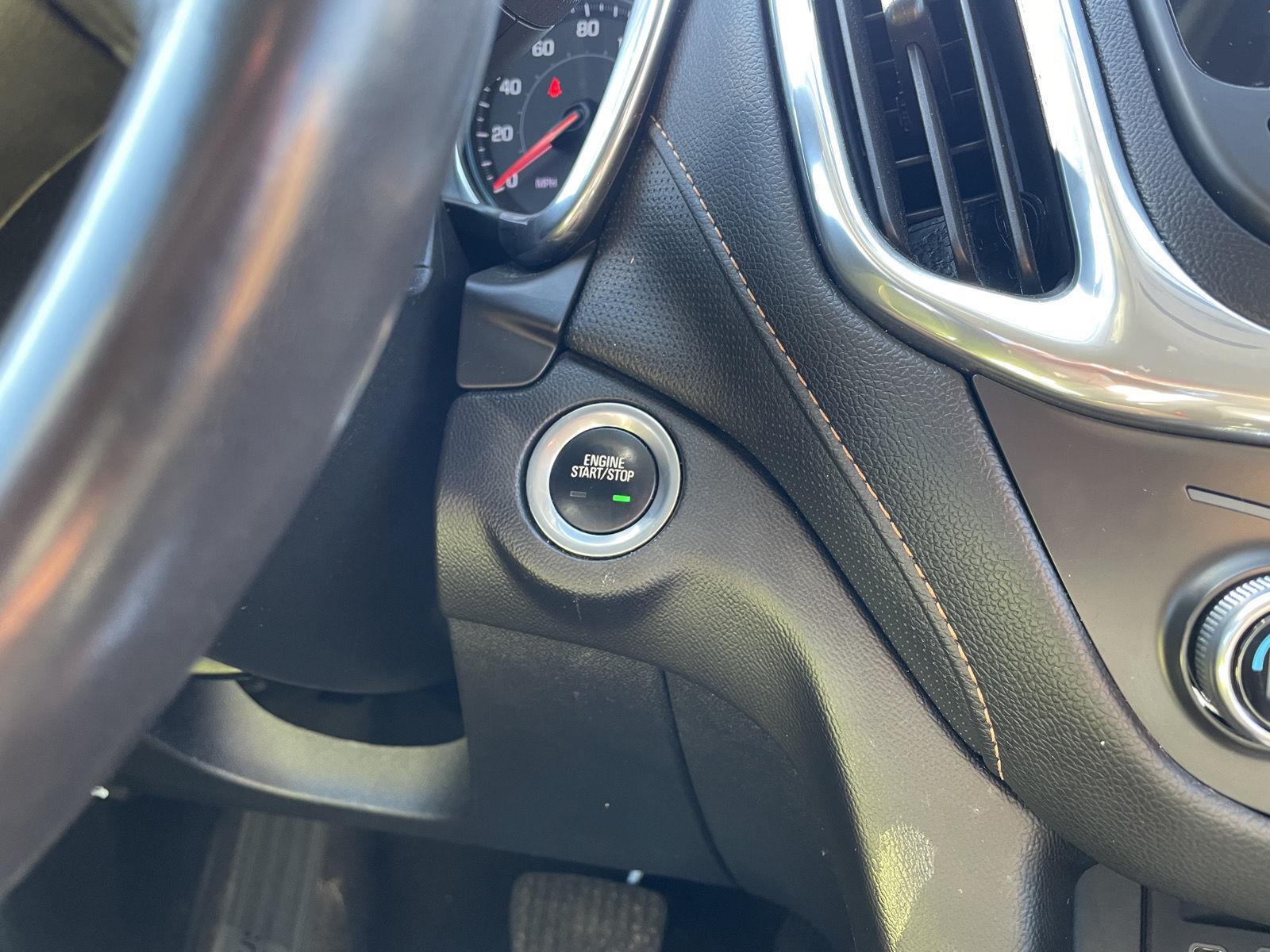 Vehicle photo 24