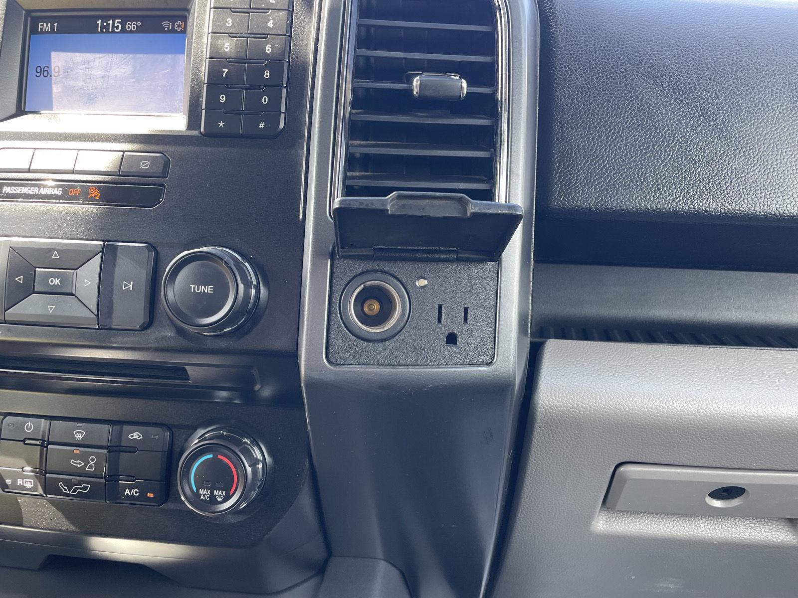 Vehicle photo 27