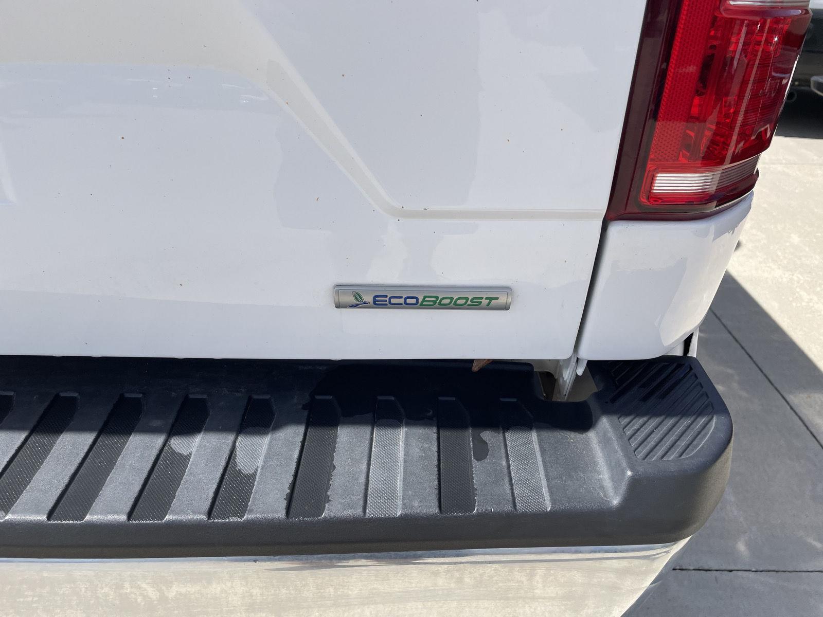 Vehicle photo 37