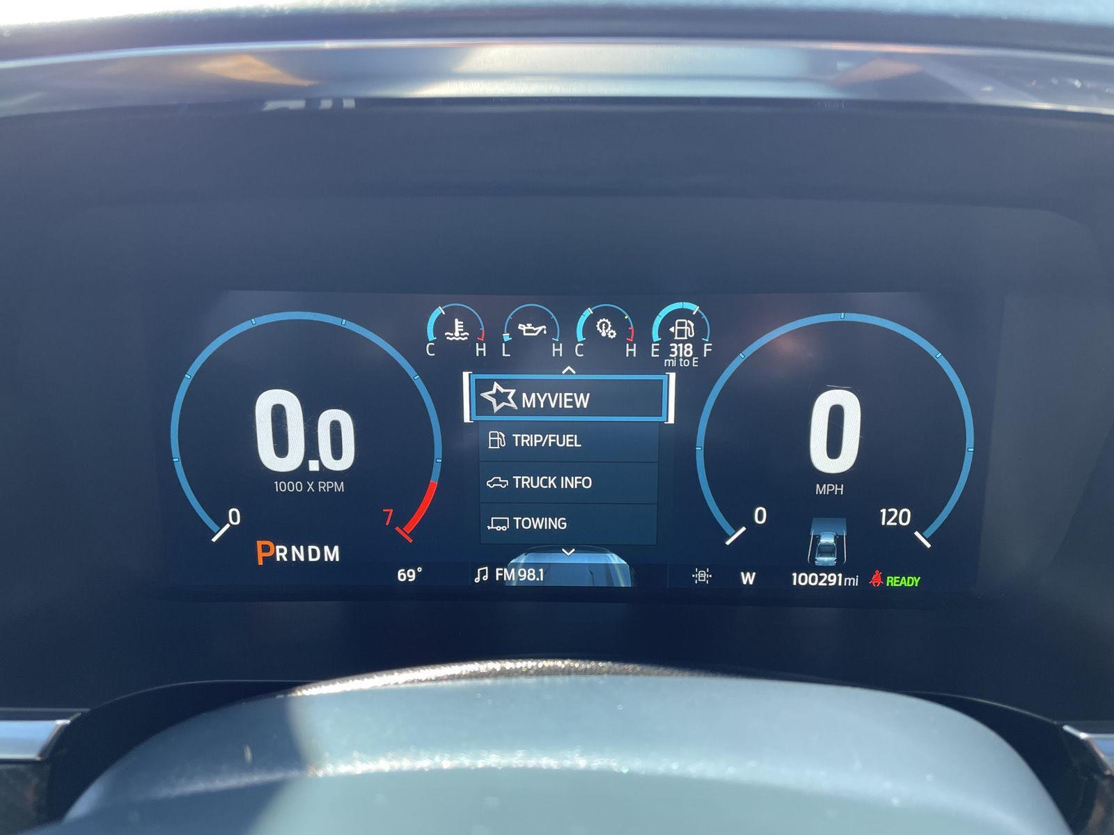Vehicle photo 15