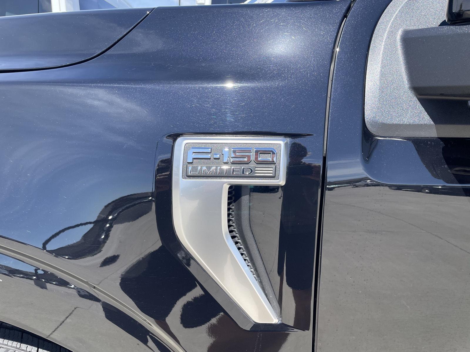Vehicle photo 46
