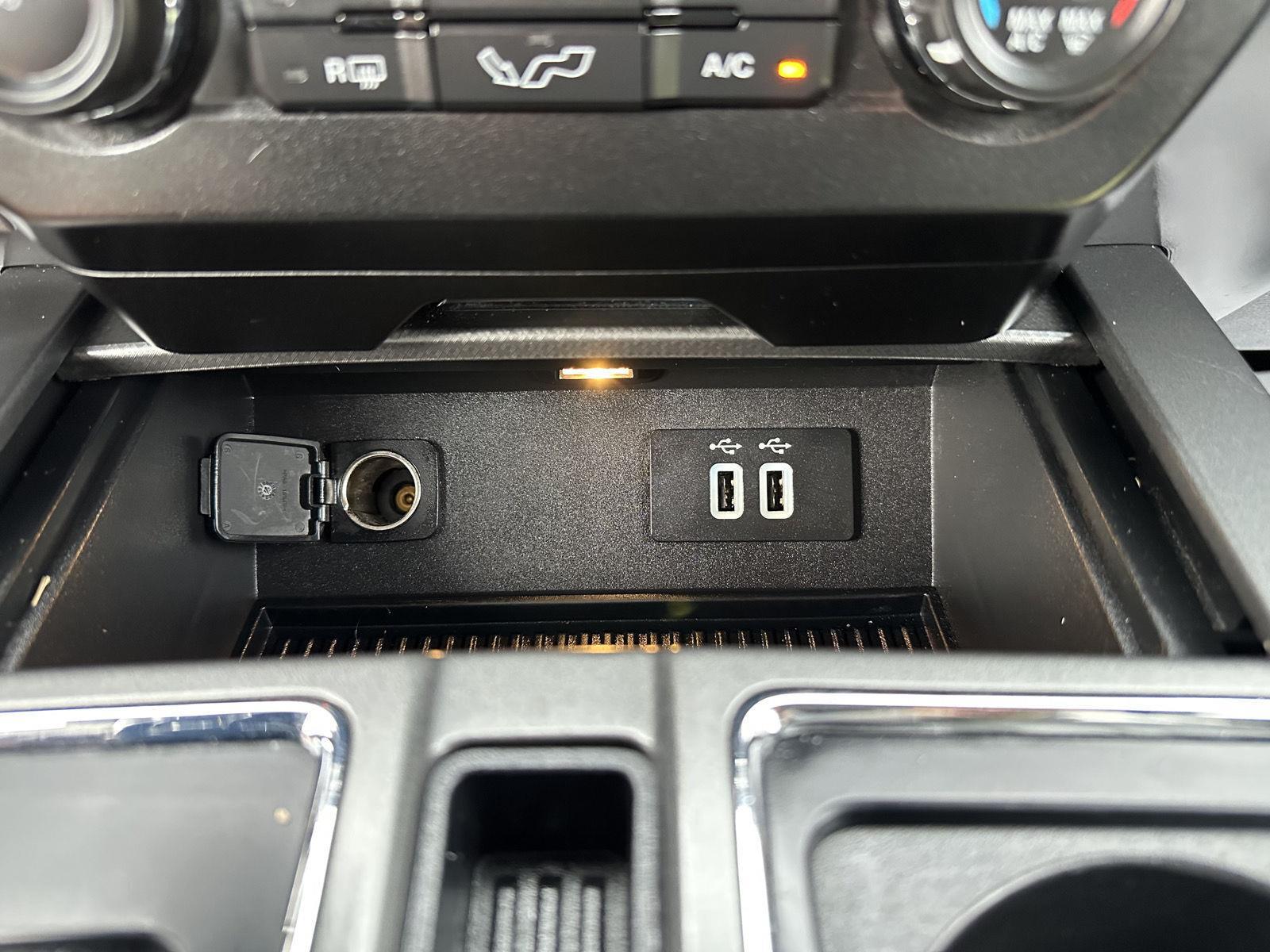 Vehicle photo 27
