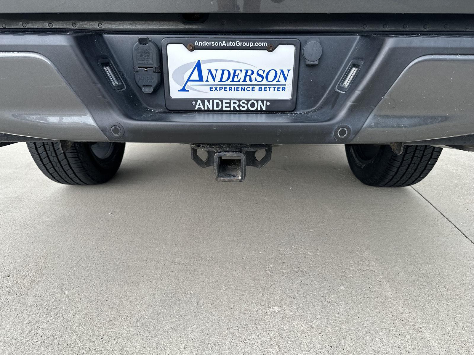 Vehicle photo 38