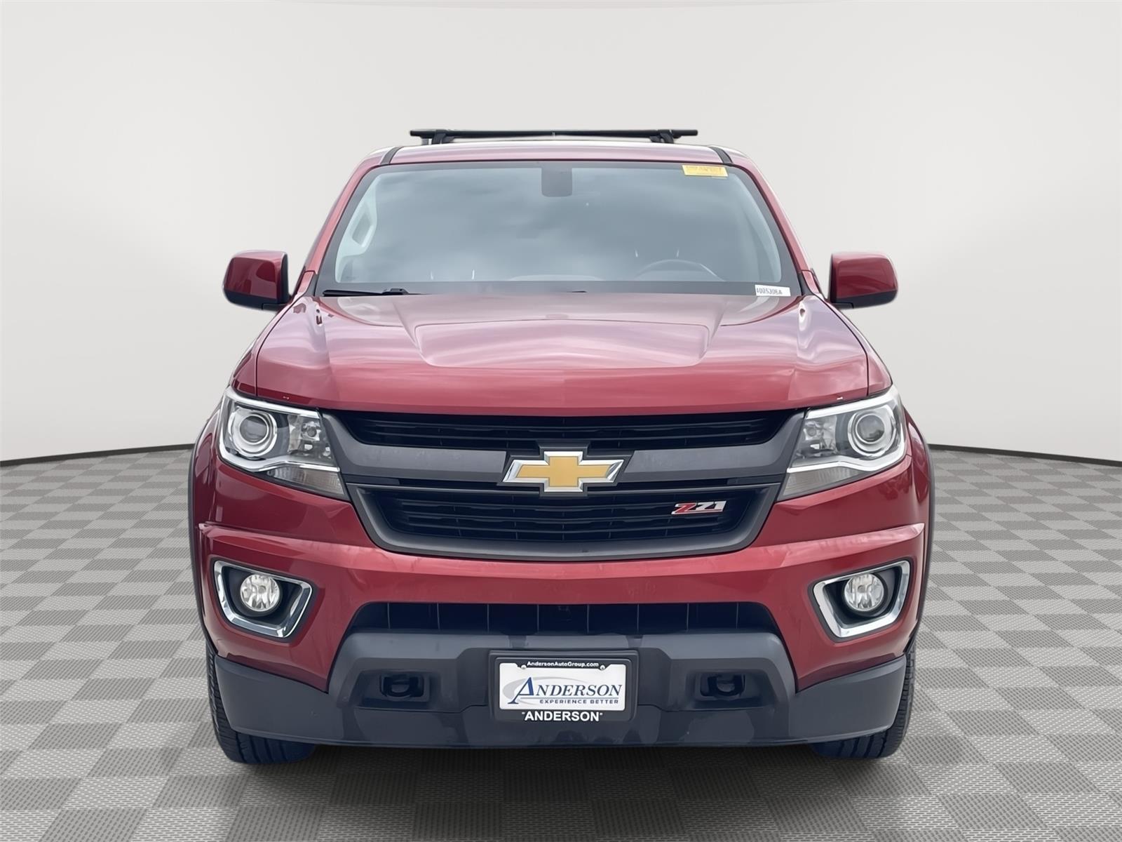 Vehicle photo 4