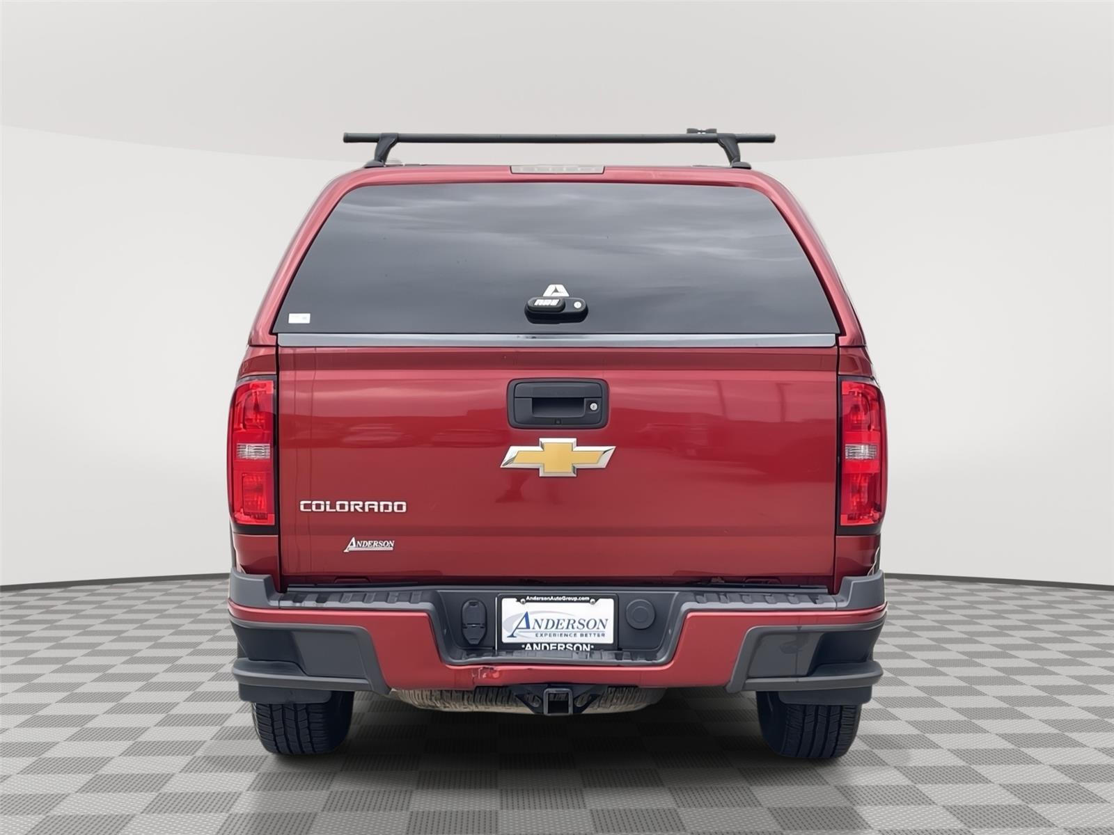 Vehicle photo 8