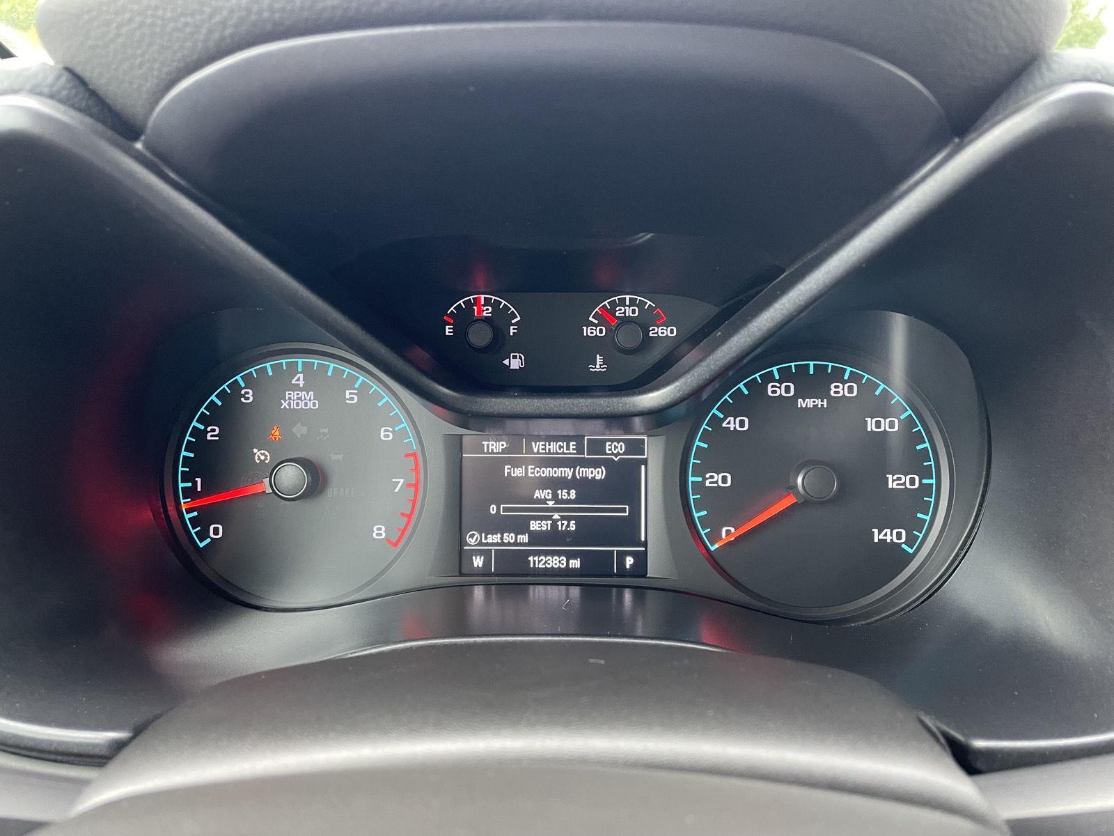 Vehicle photo 15
