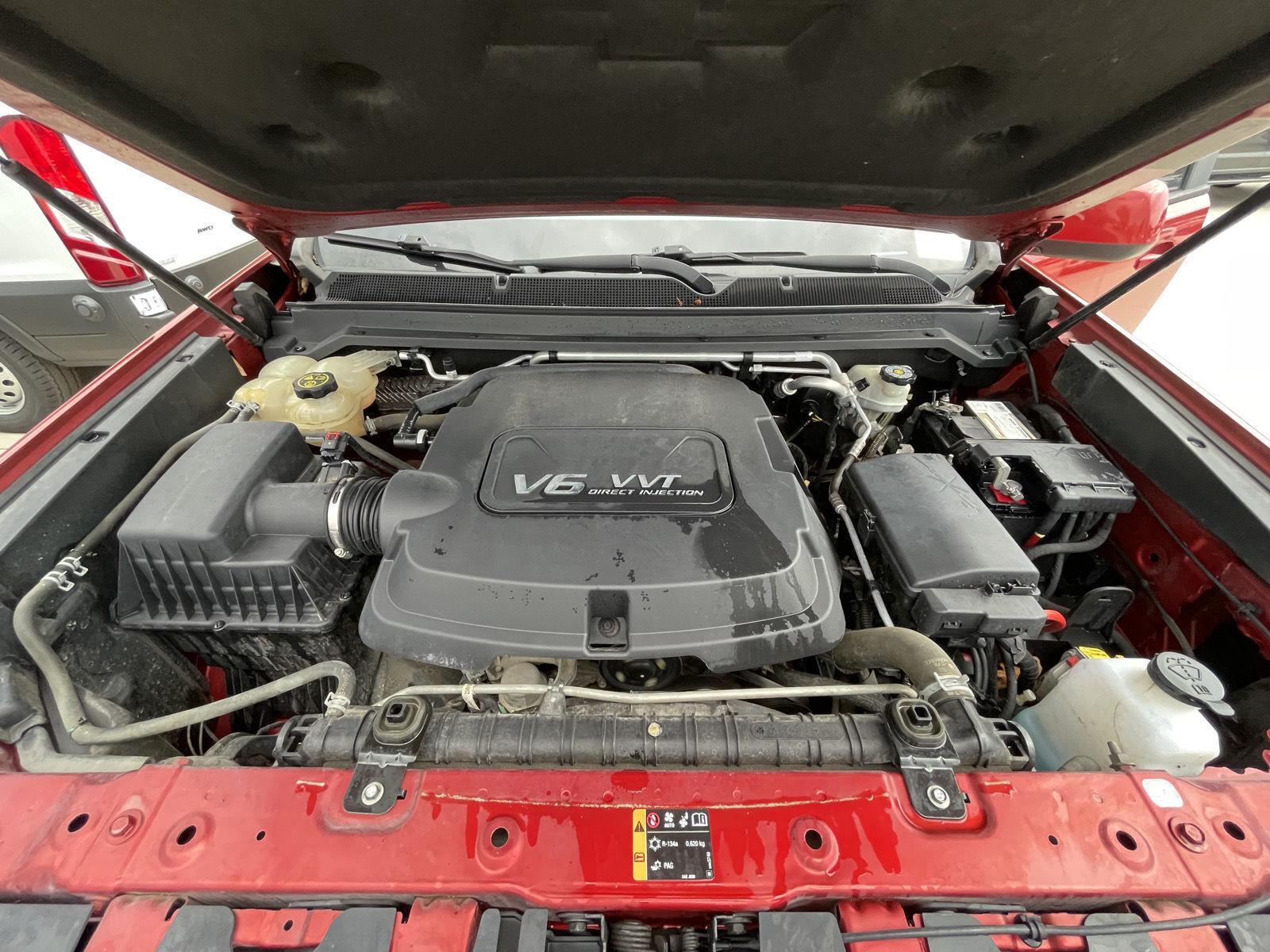 Vehicle photo 34