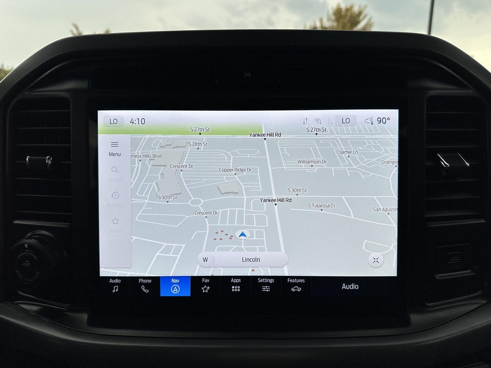 Vehicle photo 25