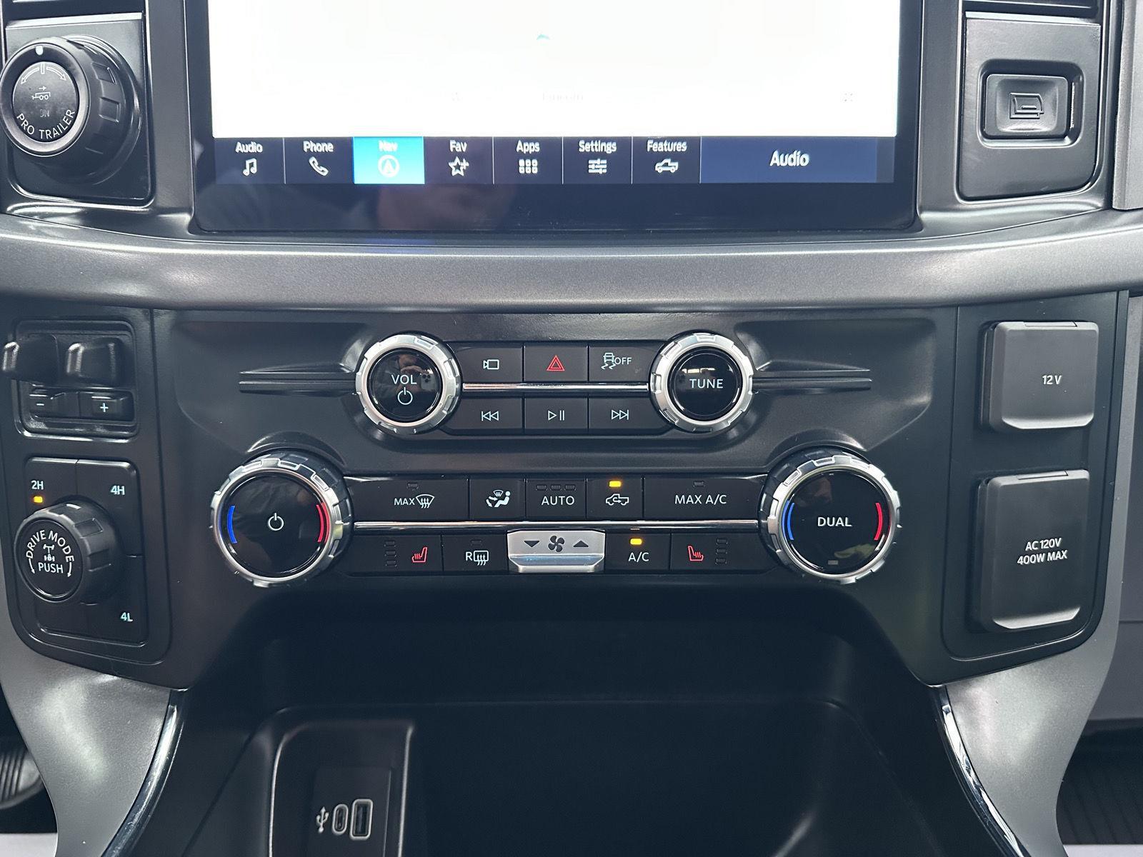 Vehicle photo 27