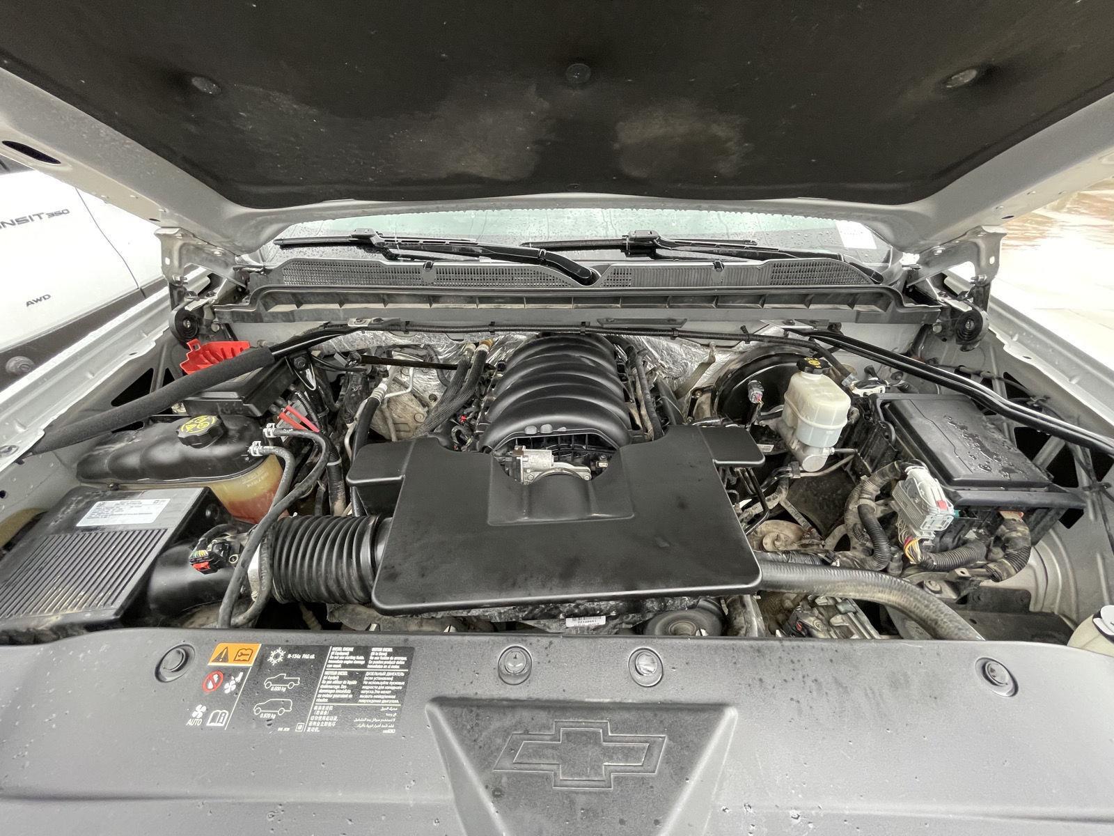 Vehicle photo 32
