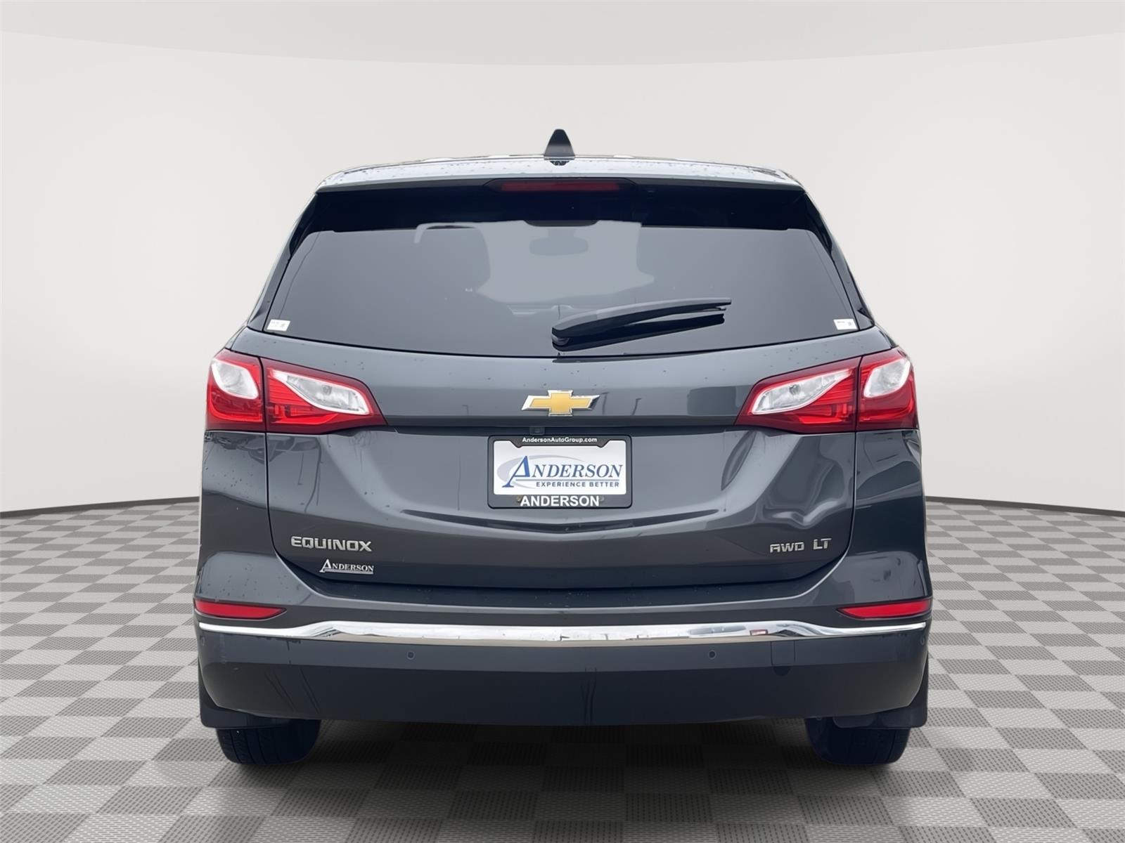 Vehicle photo 8
