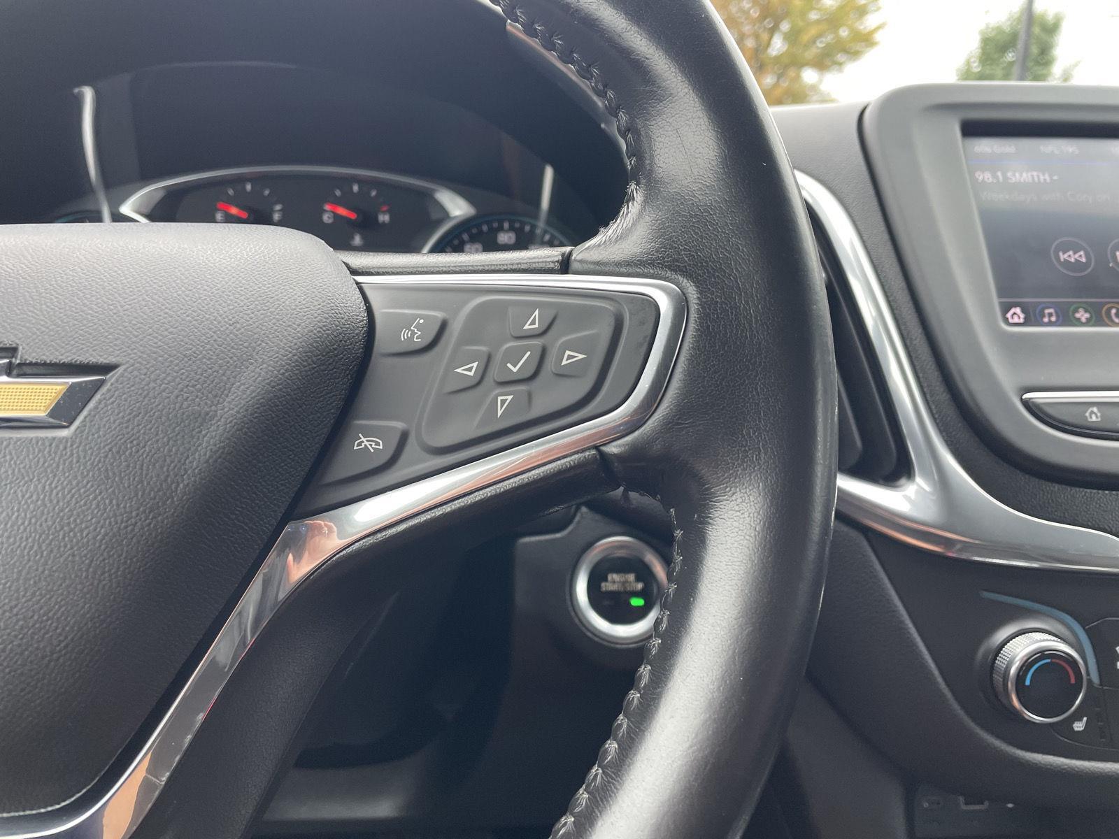 Vehicle photo 13