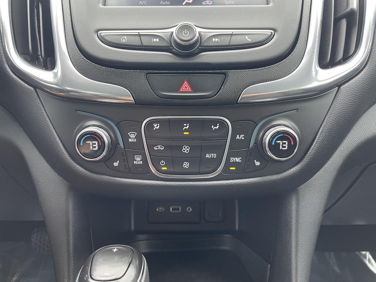 Vehicle photo 25