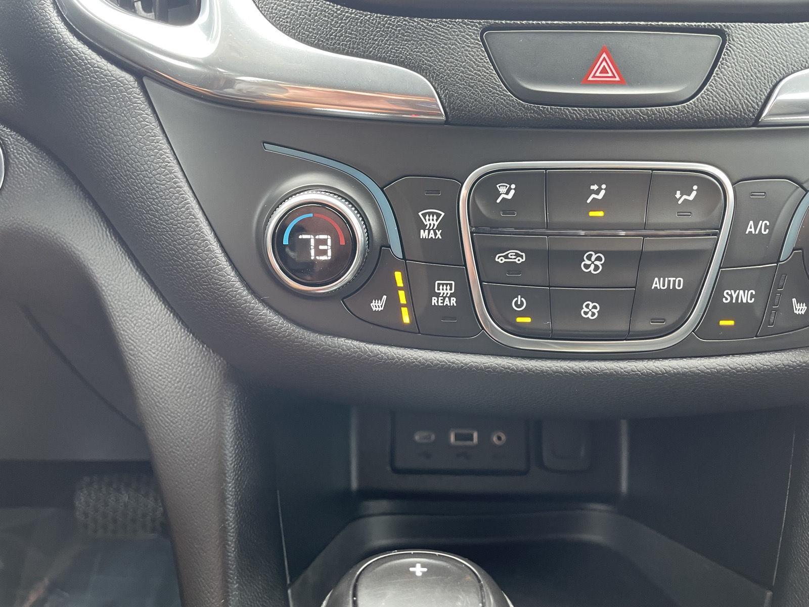 Vehicle photo 27