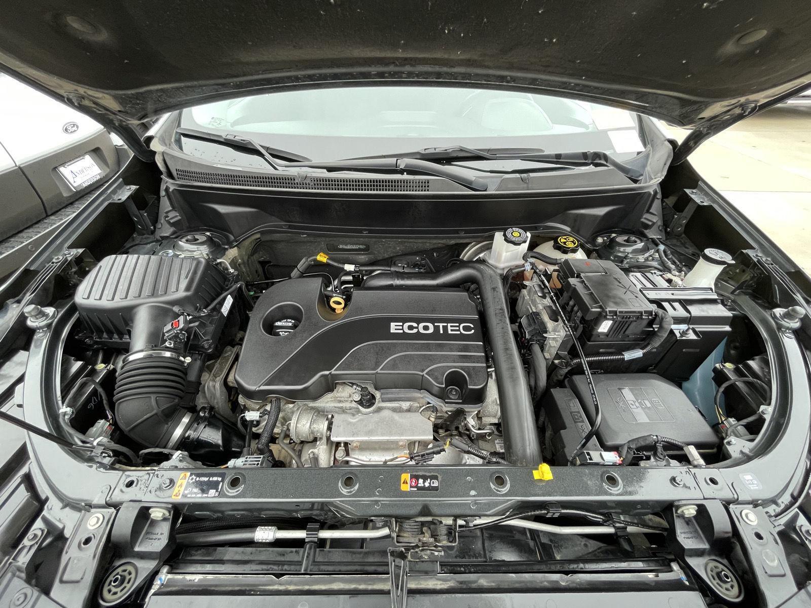 Vehicle photo 33